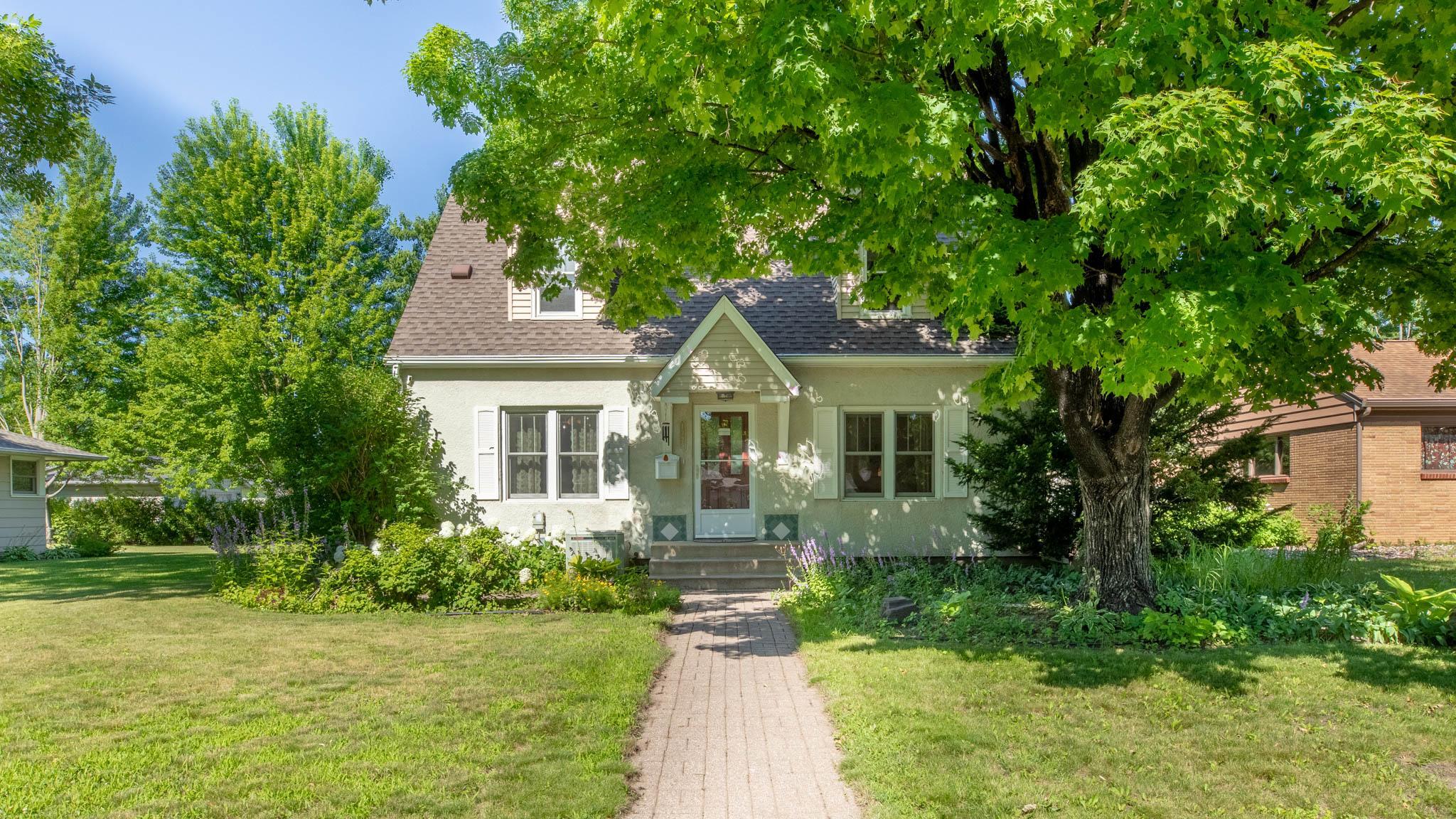 main property photo 18