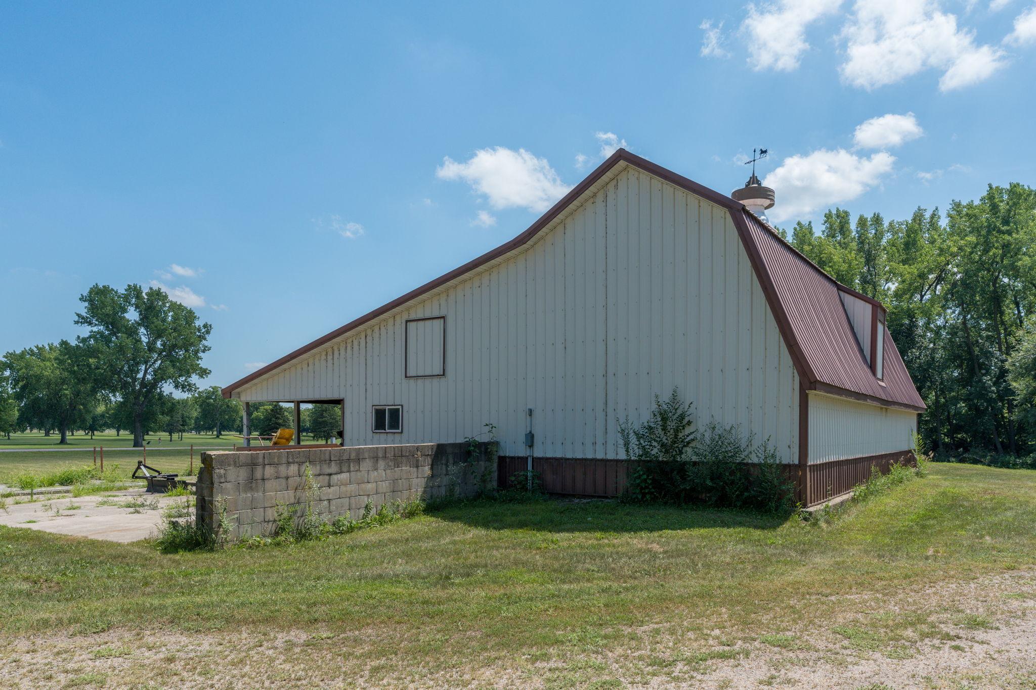 main property photo 43