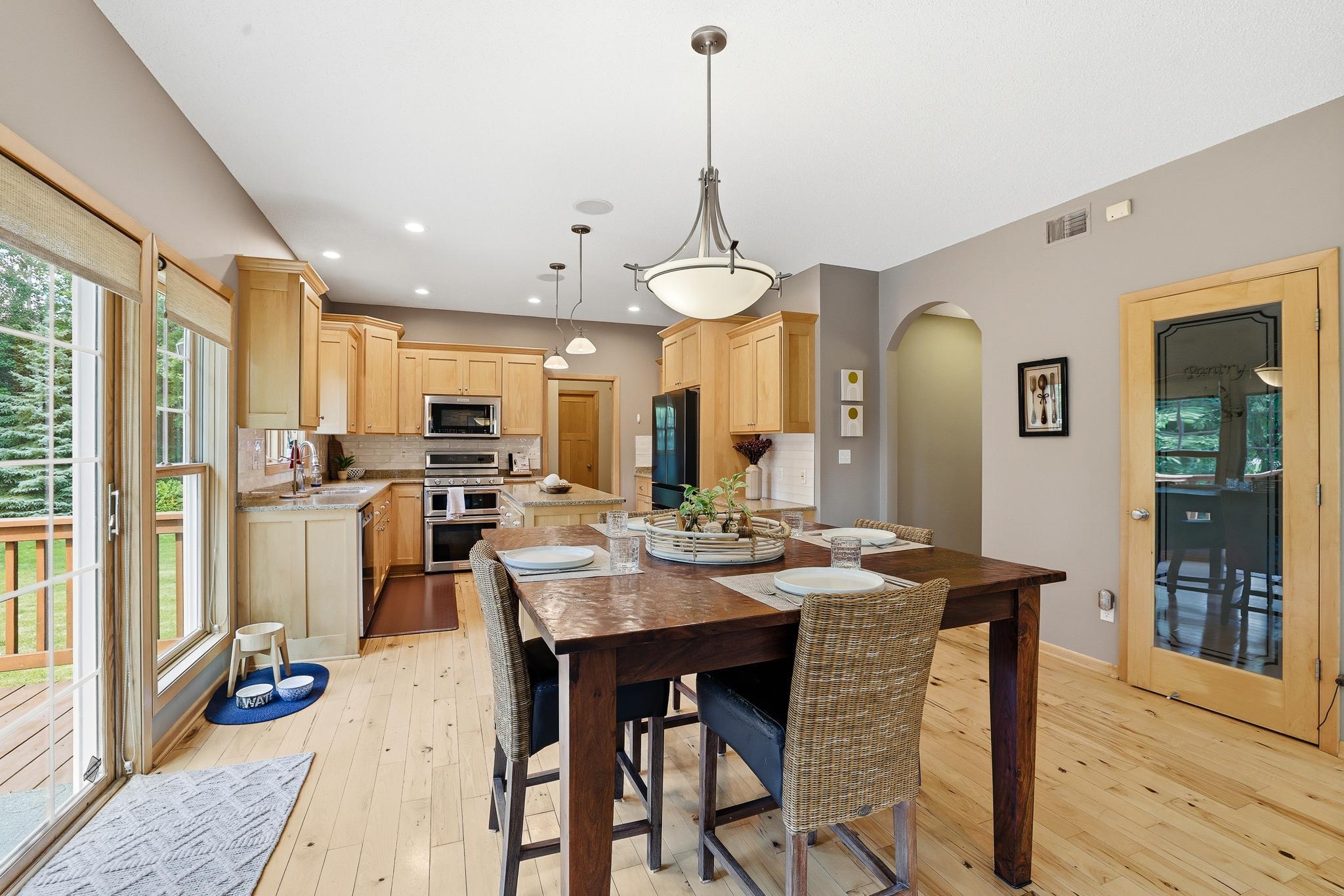 main property photo 15