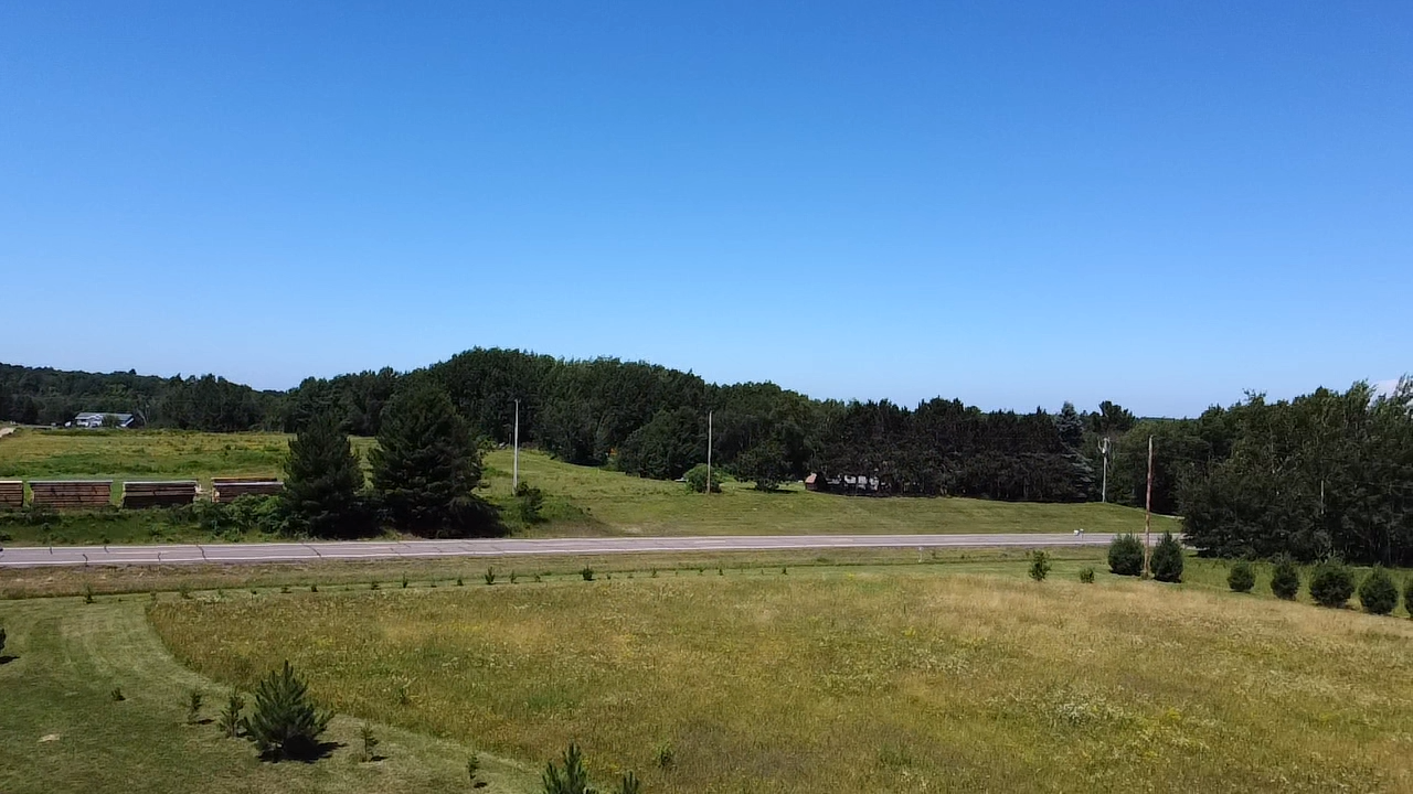 main property photo 36