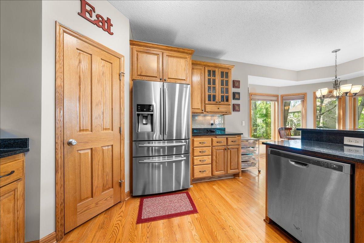 main property photo 17