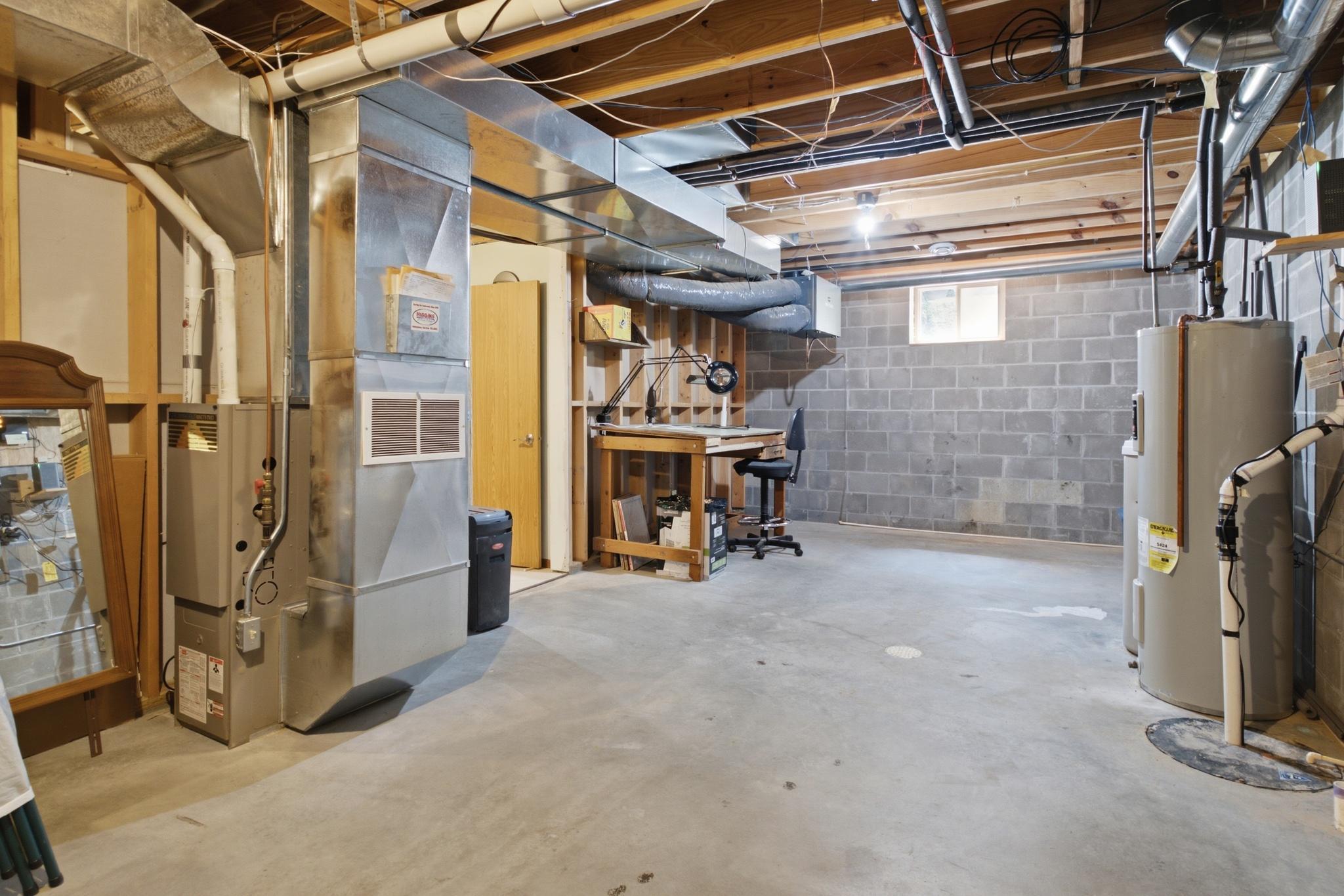 main property photo 57