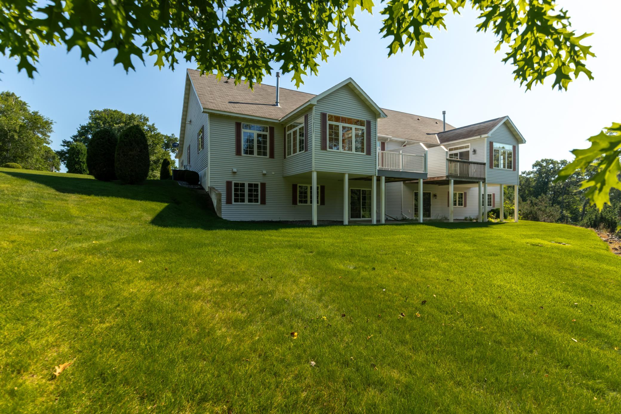 main property photo 11