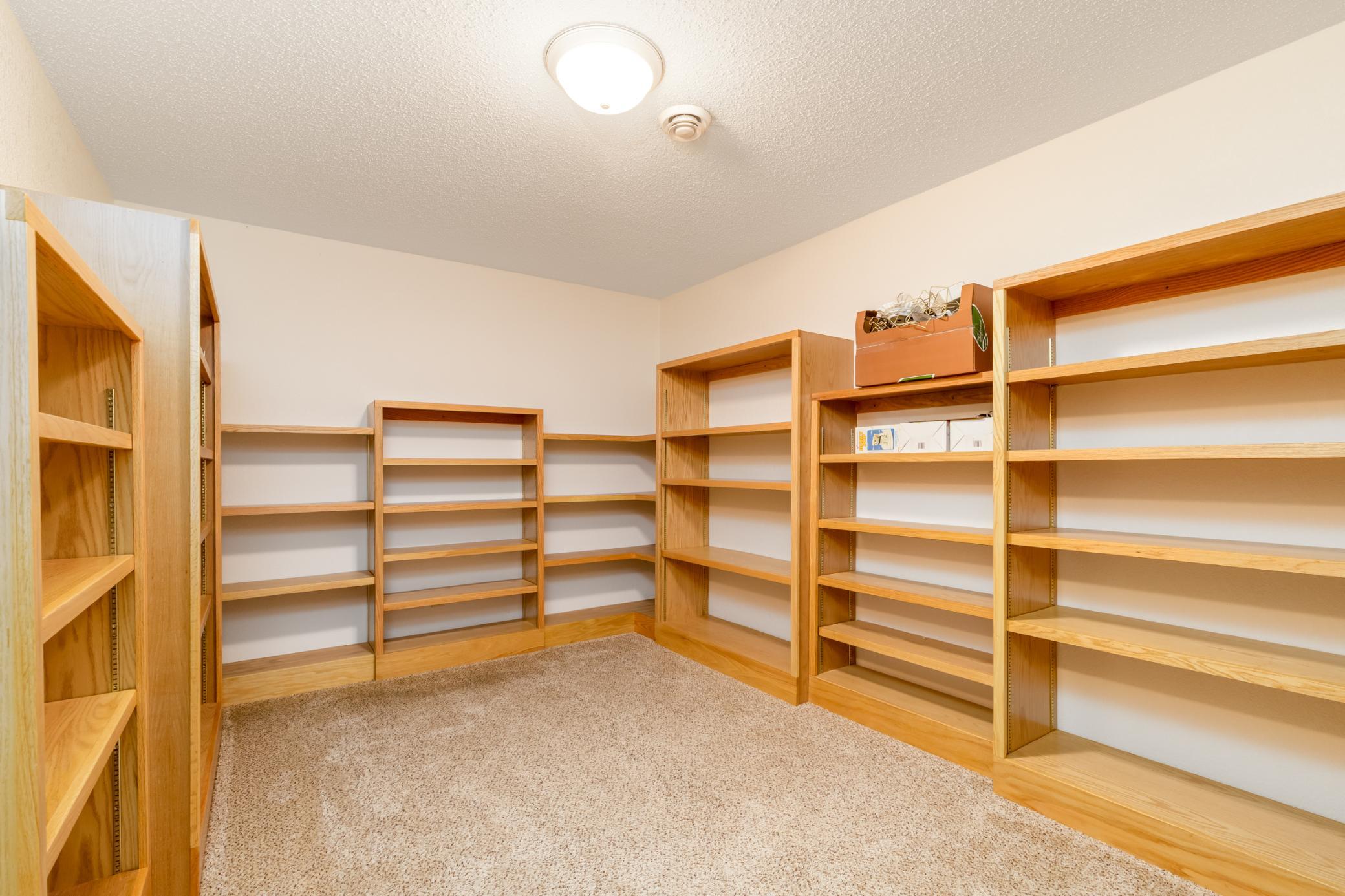 main property photo 36