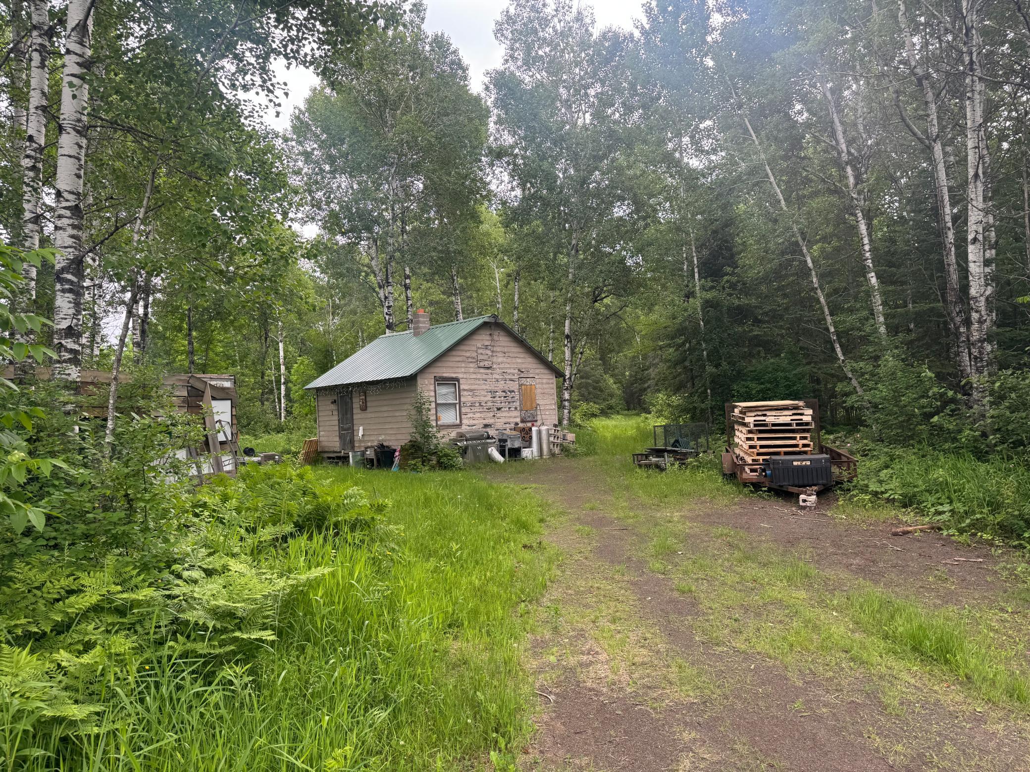 main property photo 6