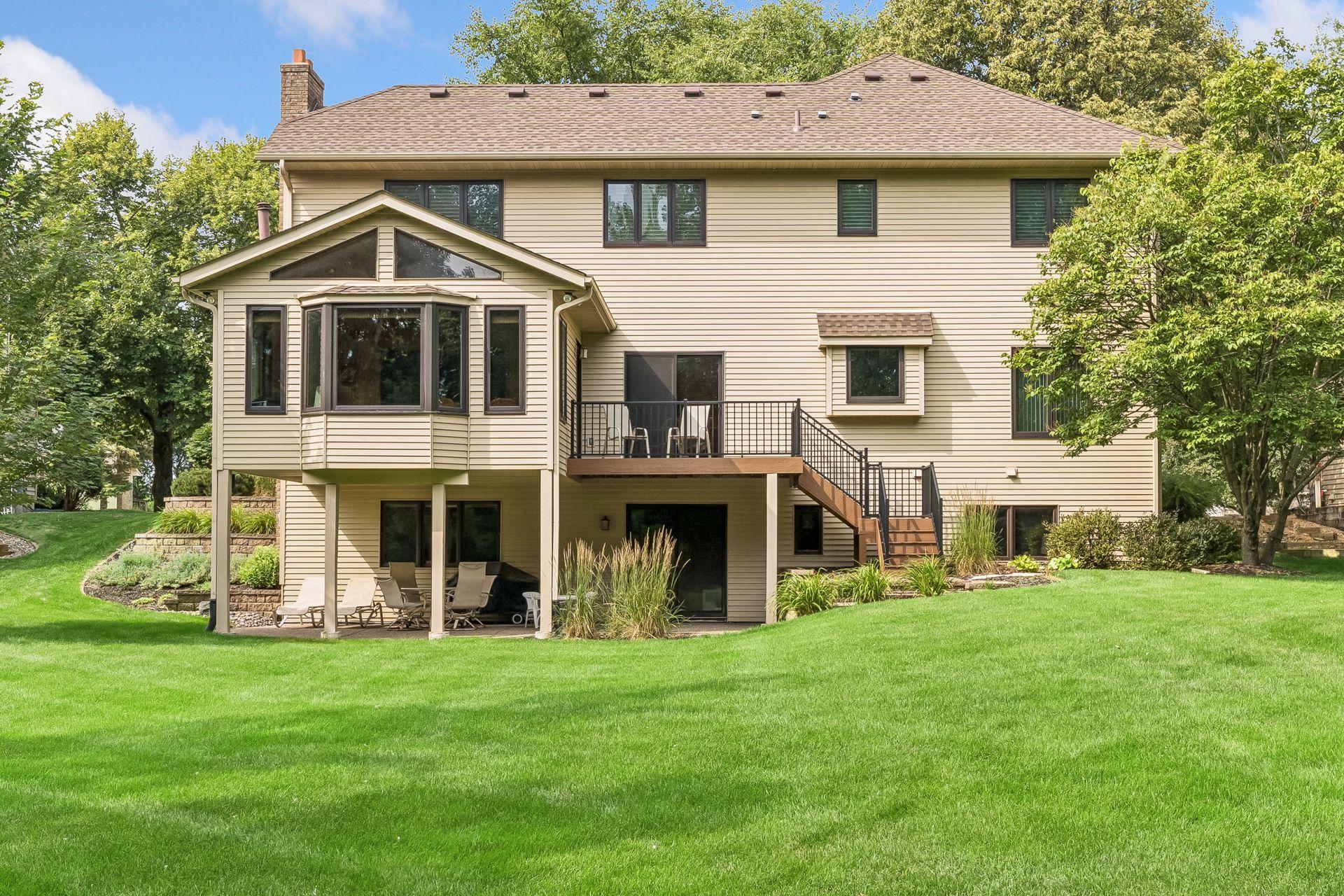 main property photo 14