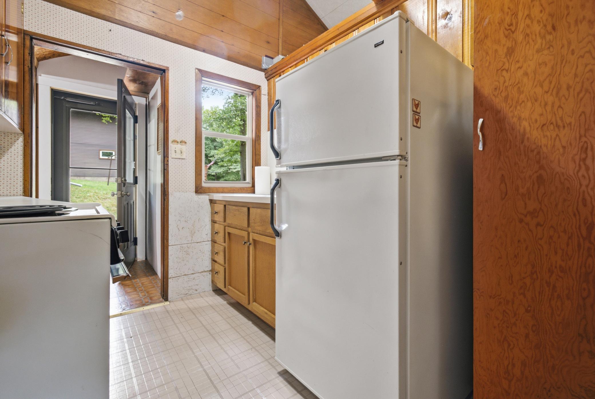 main property photo 58
