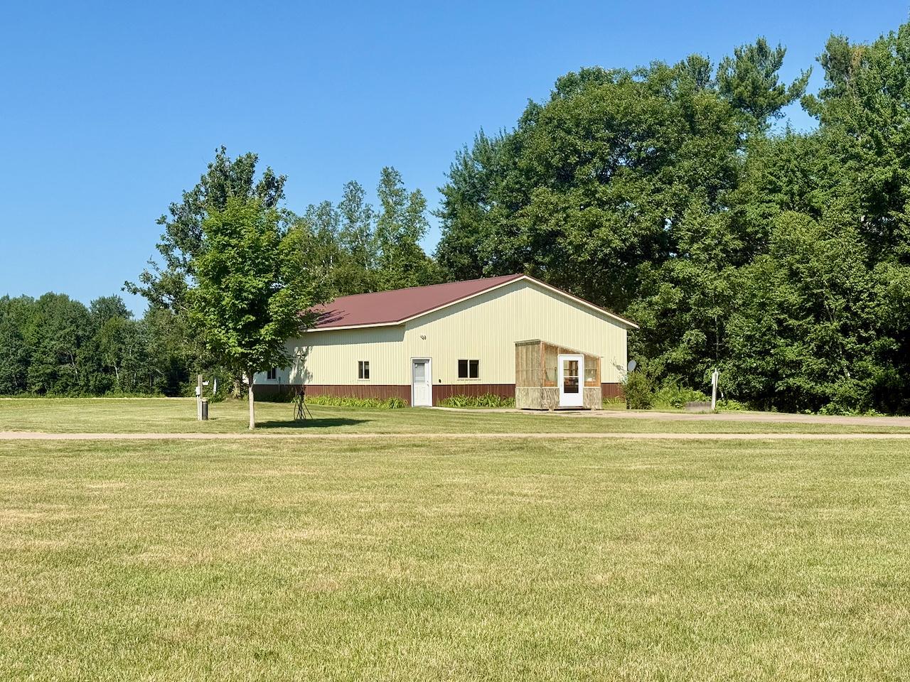 main property photo 15
