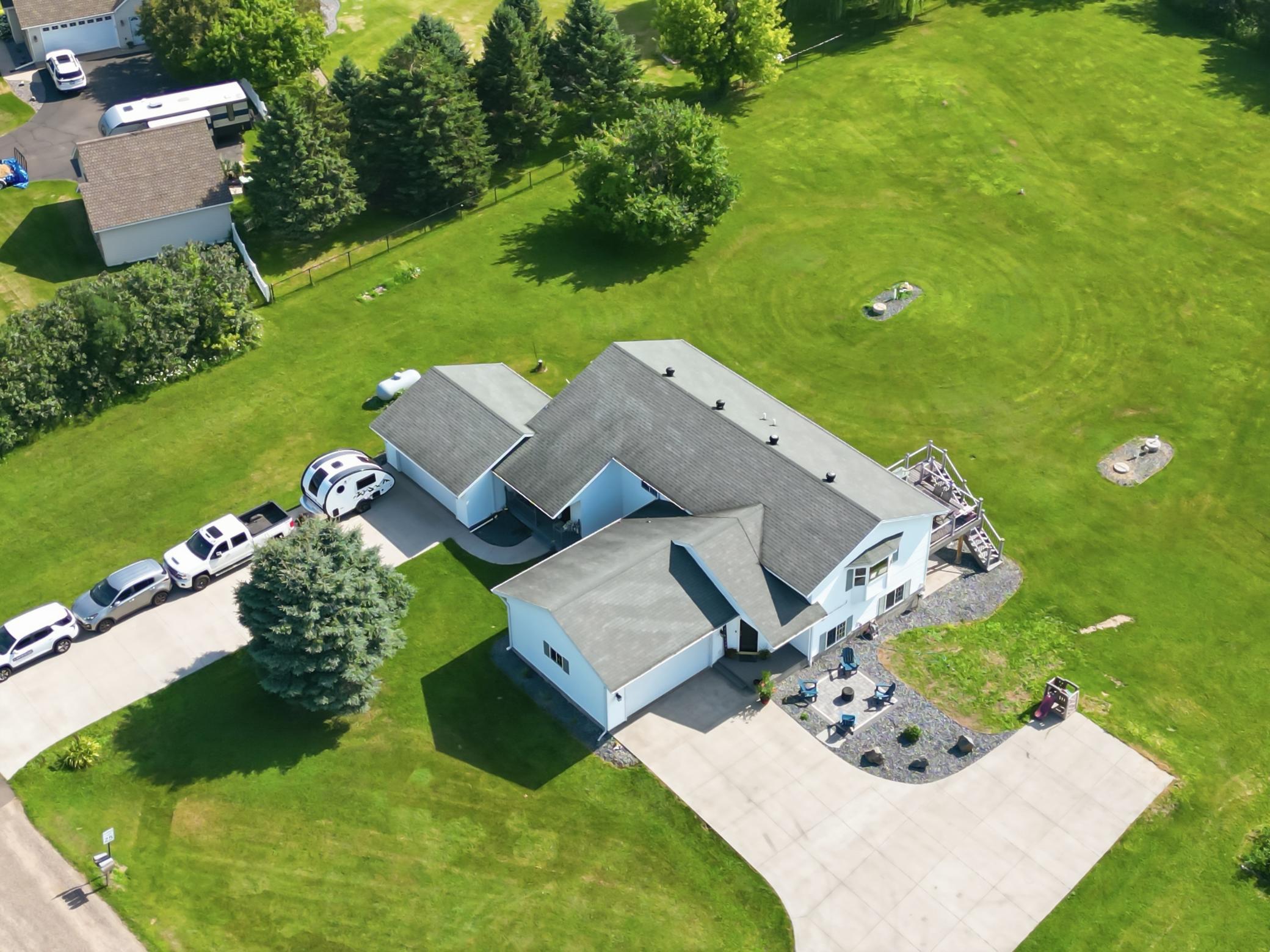 main property photo 45