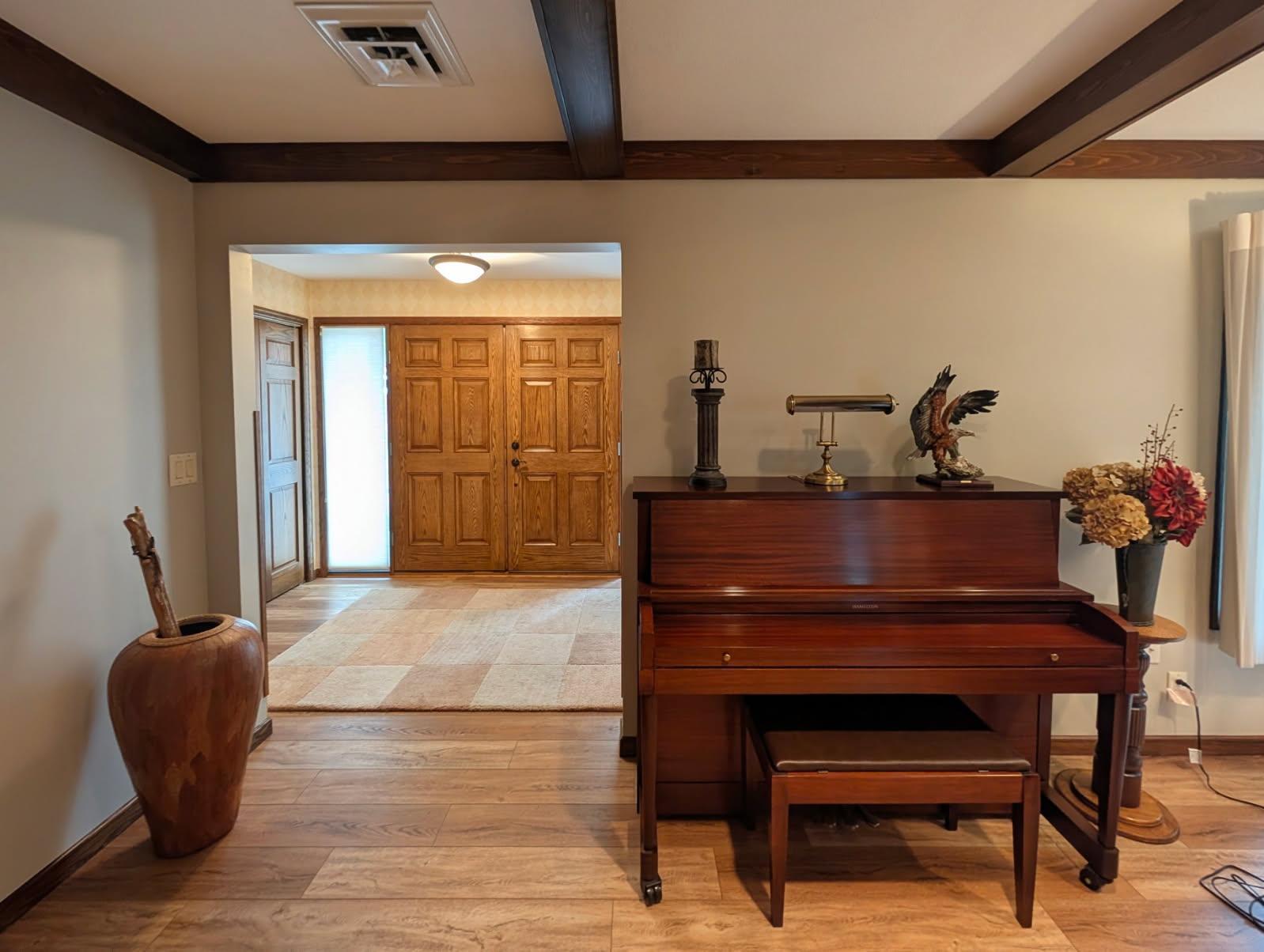 main property photo 11