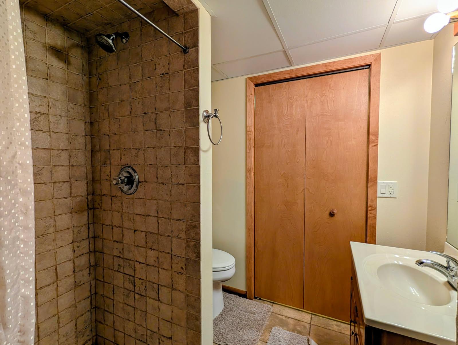 main property photo 73