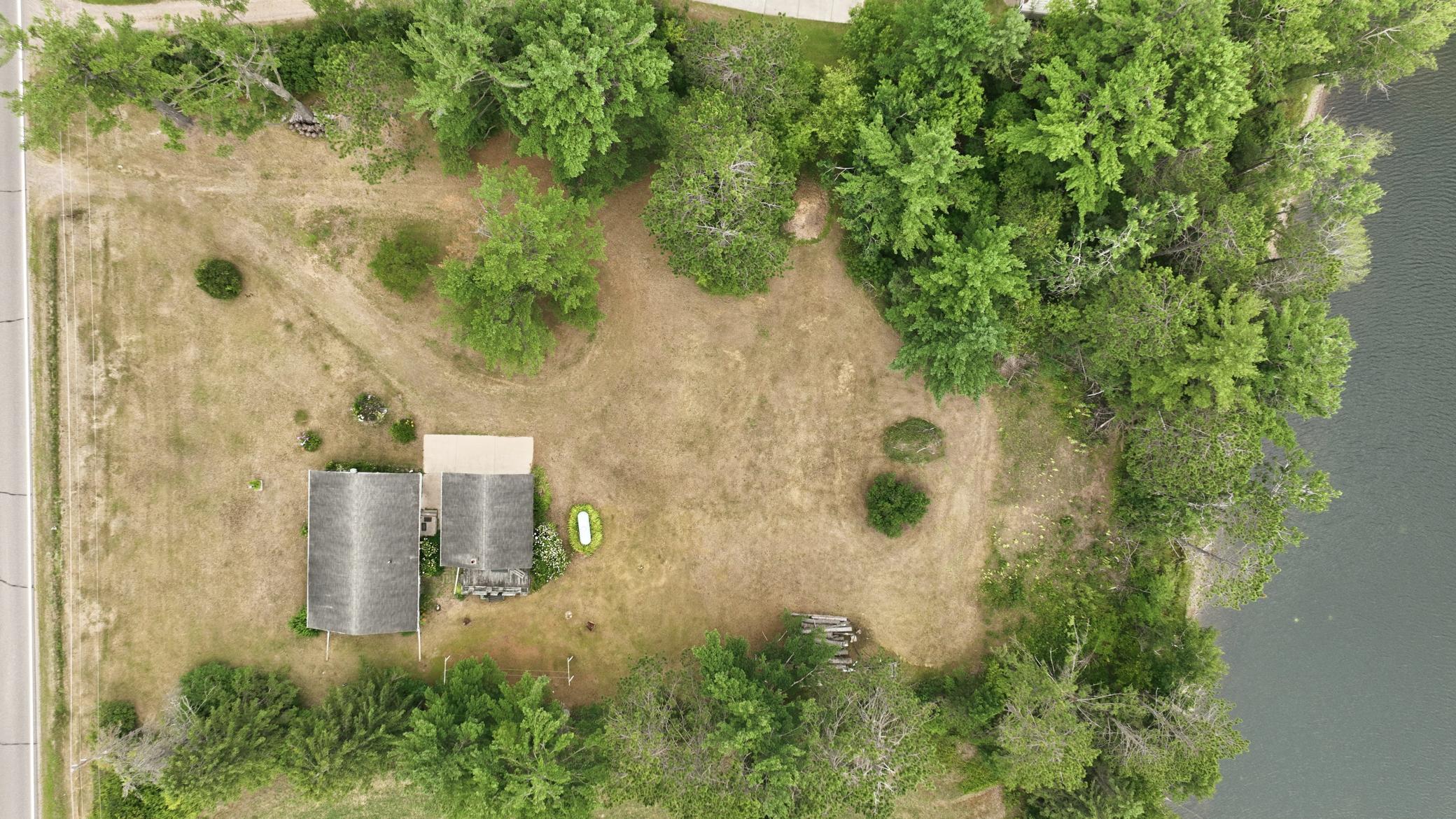 main property photo 31