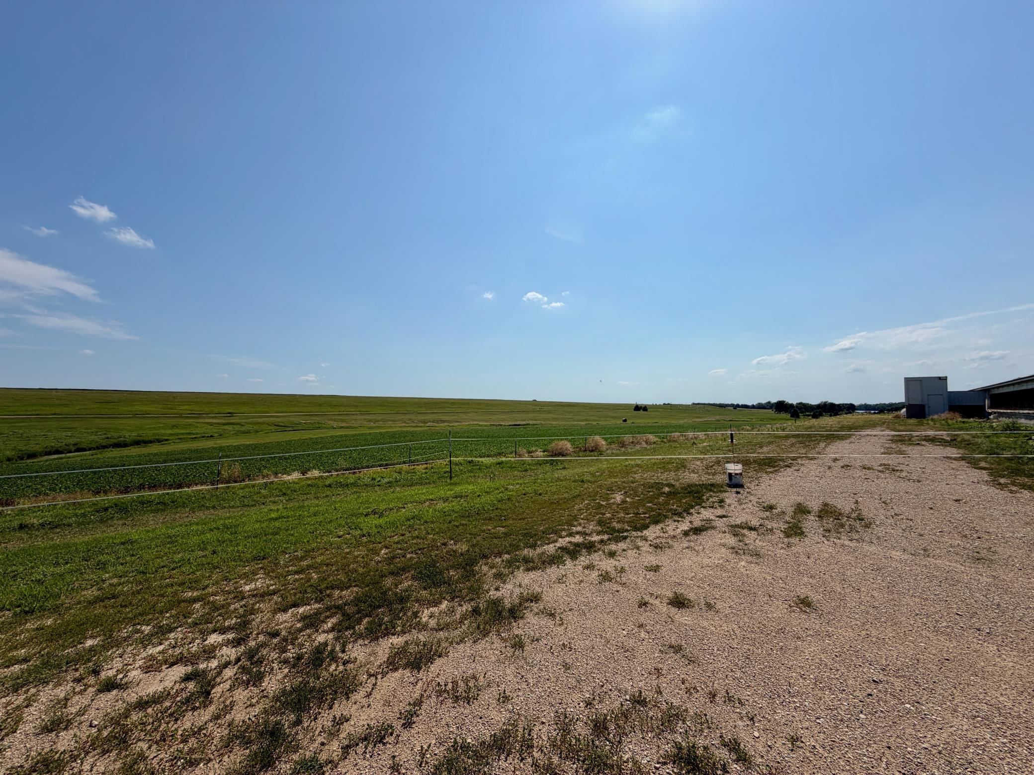 main property photo 68