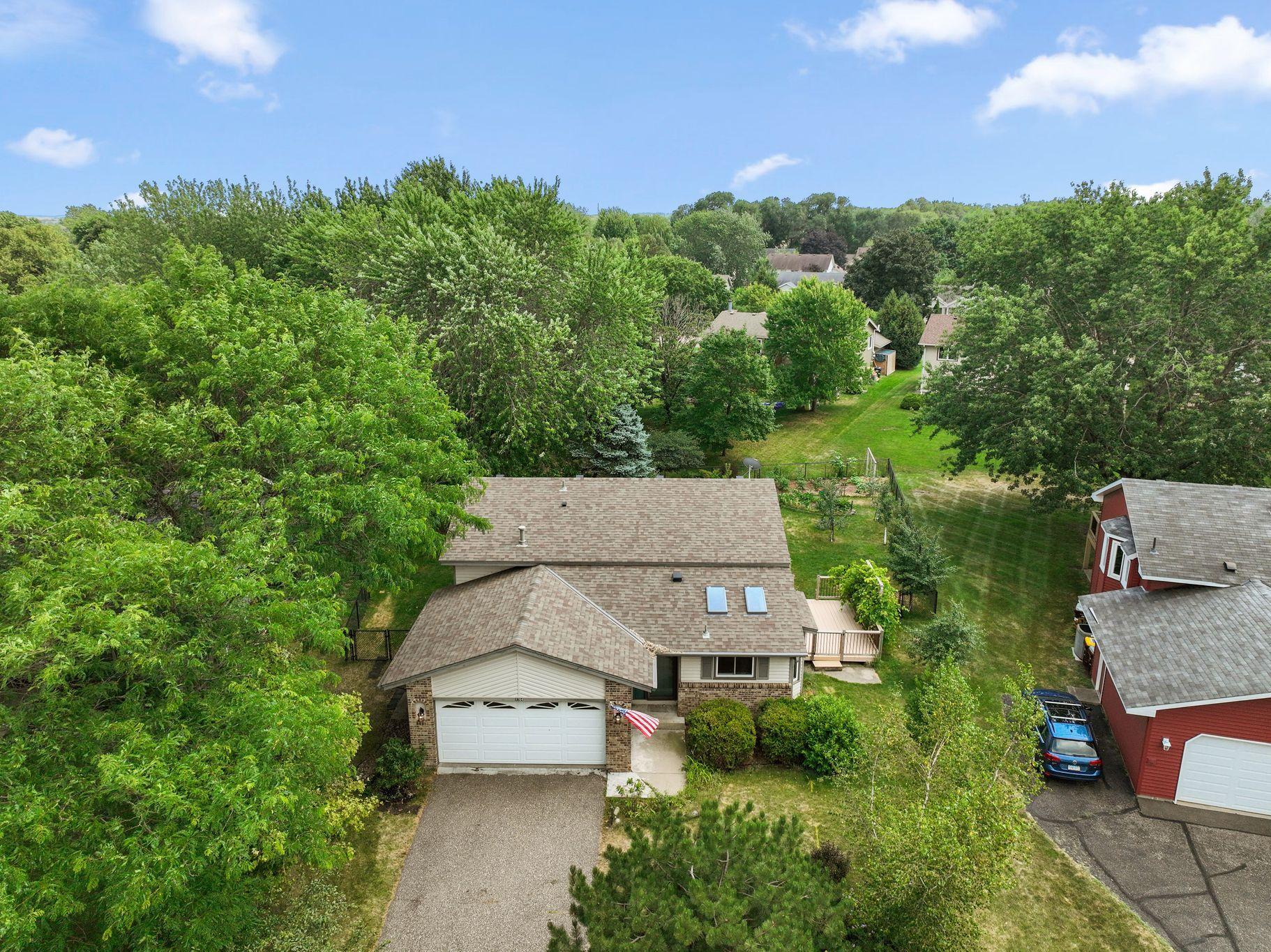main property photo 30