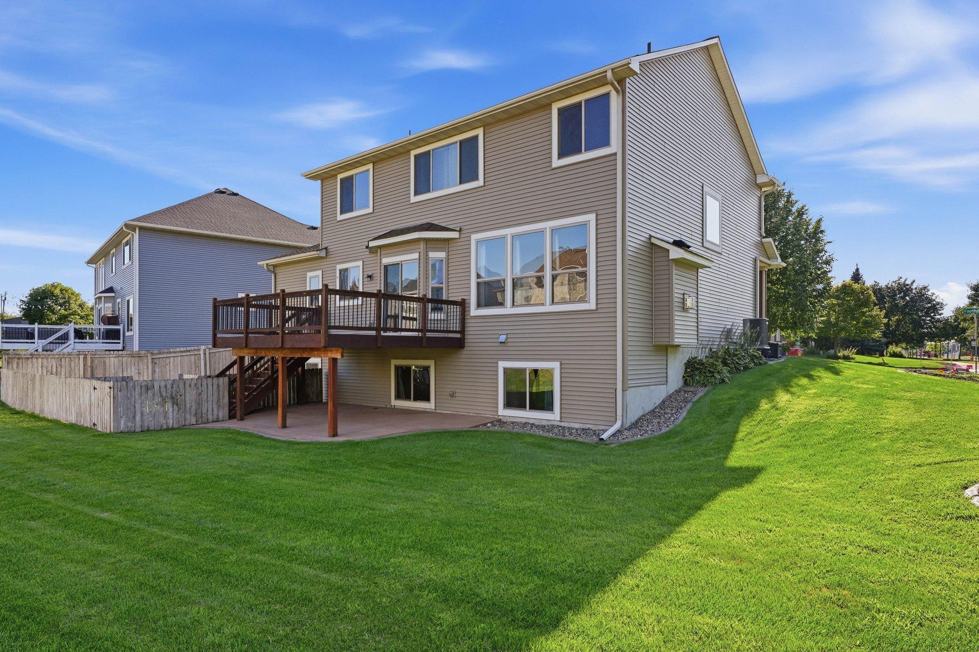 main property photo 7