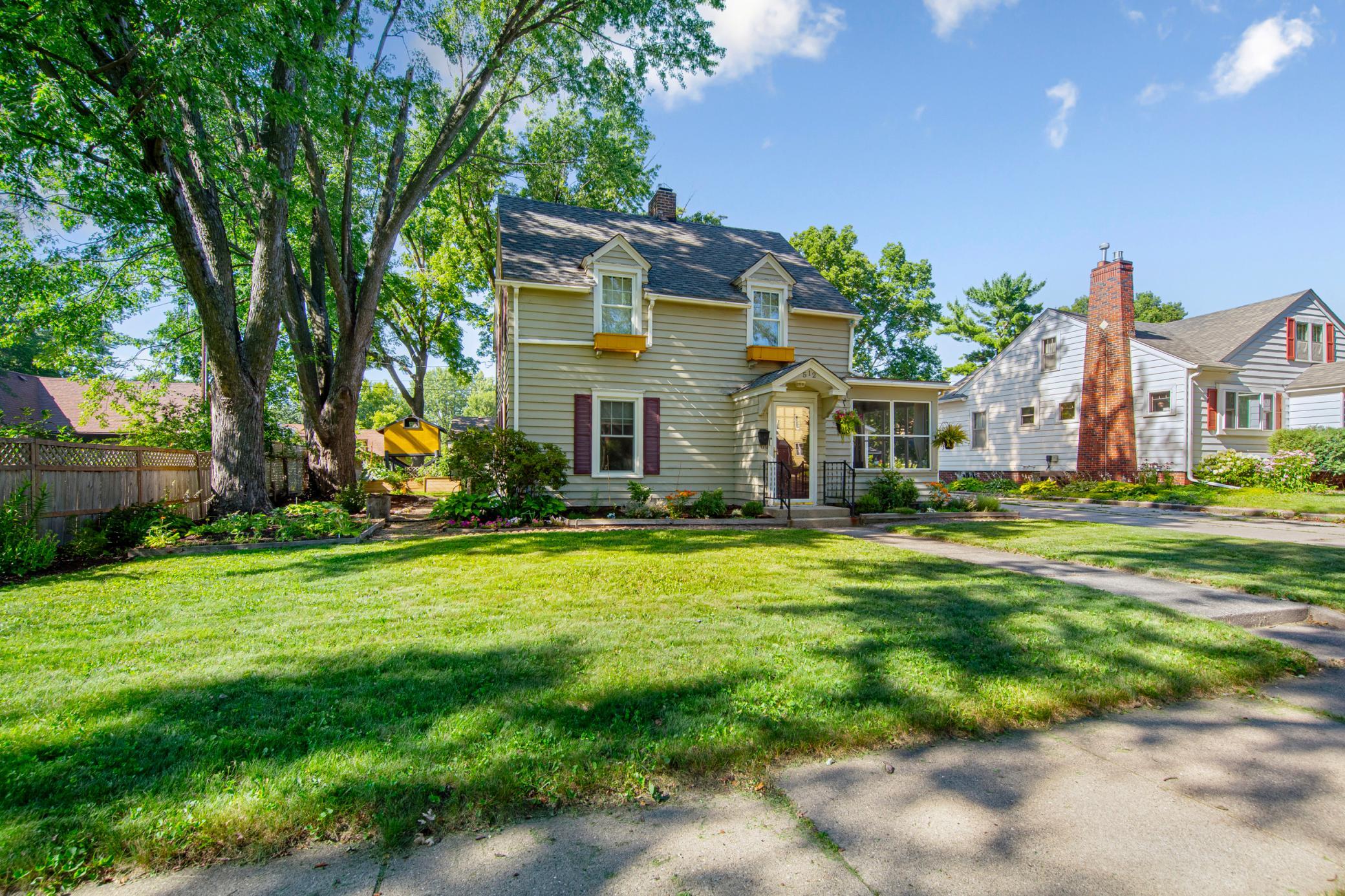 main property photo 2
