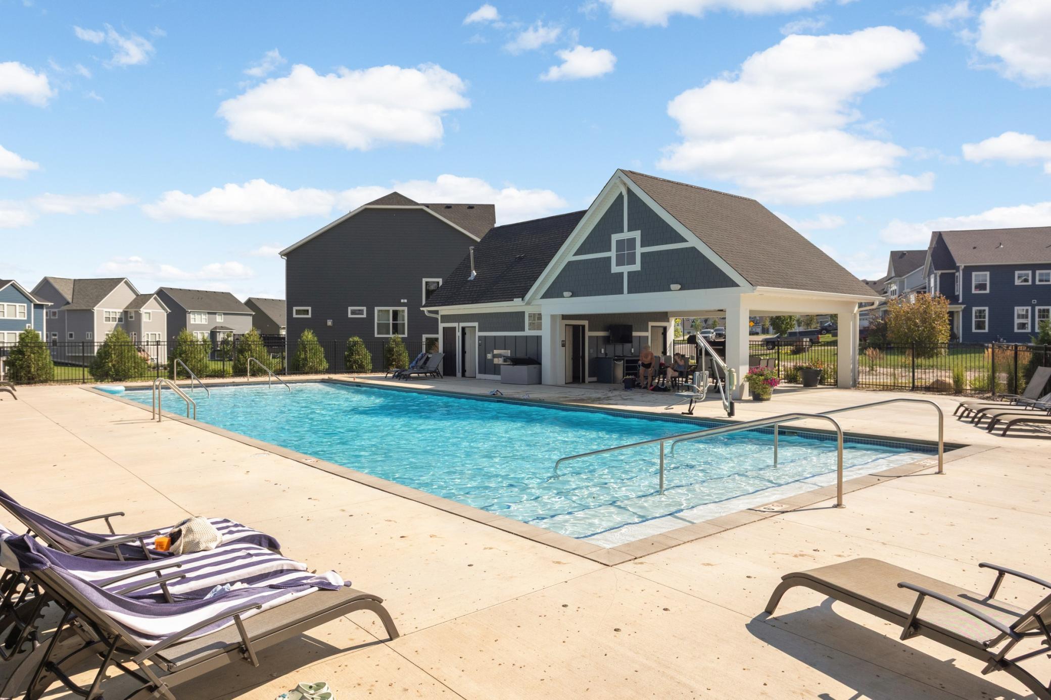 main property photo 50