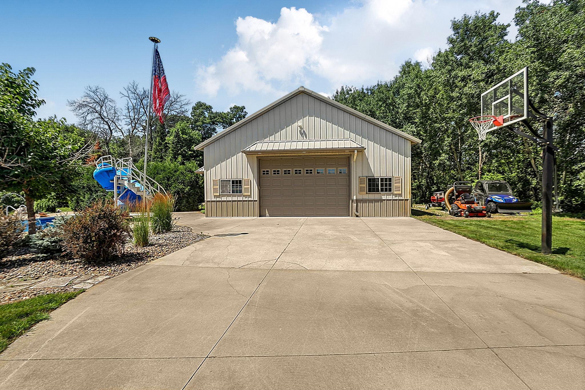 main property photo 67