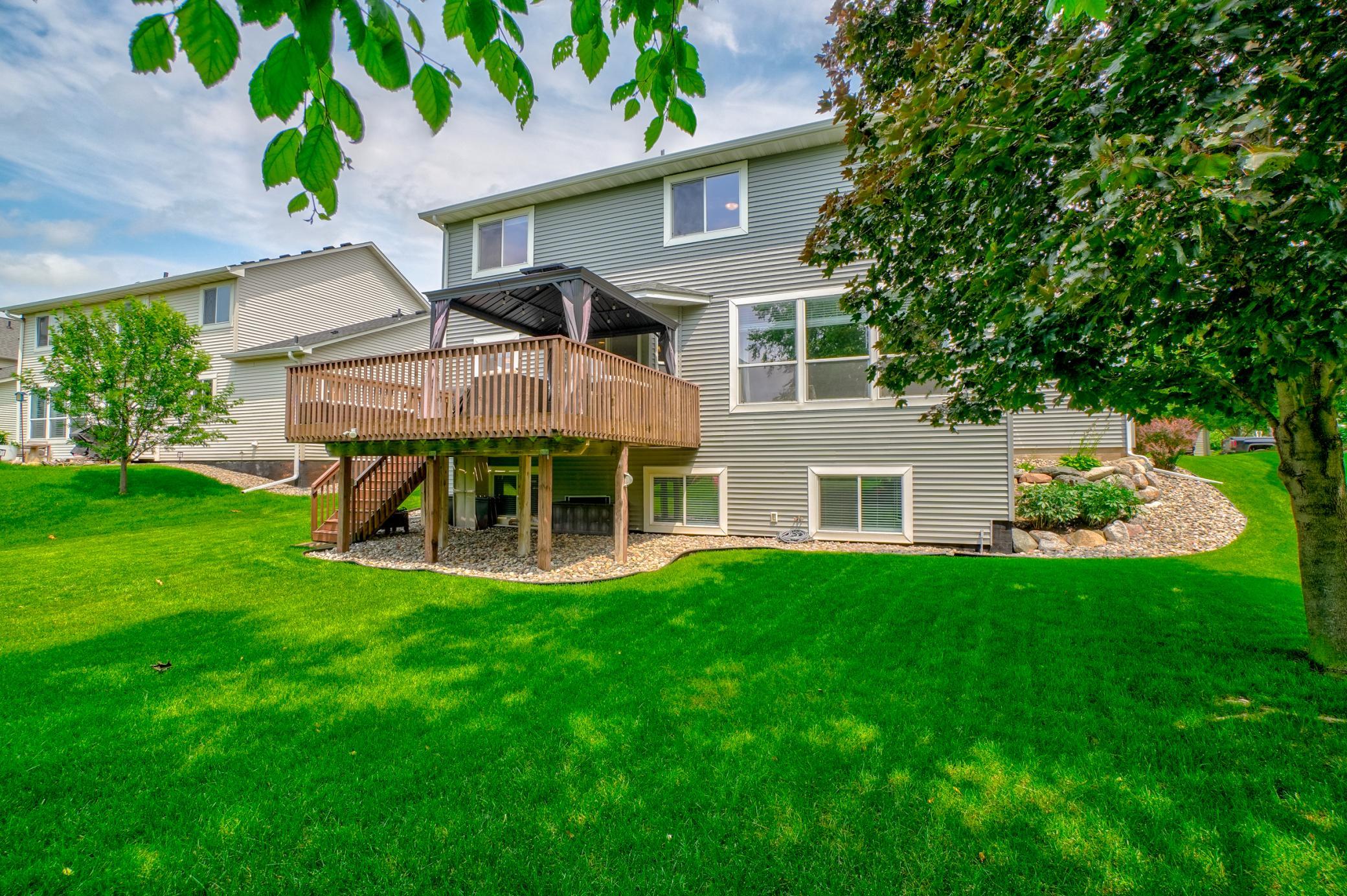 main property photo 5