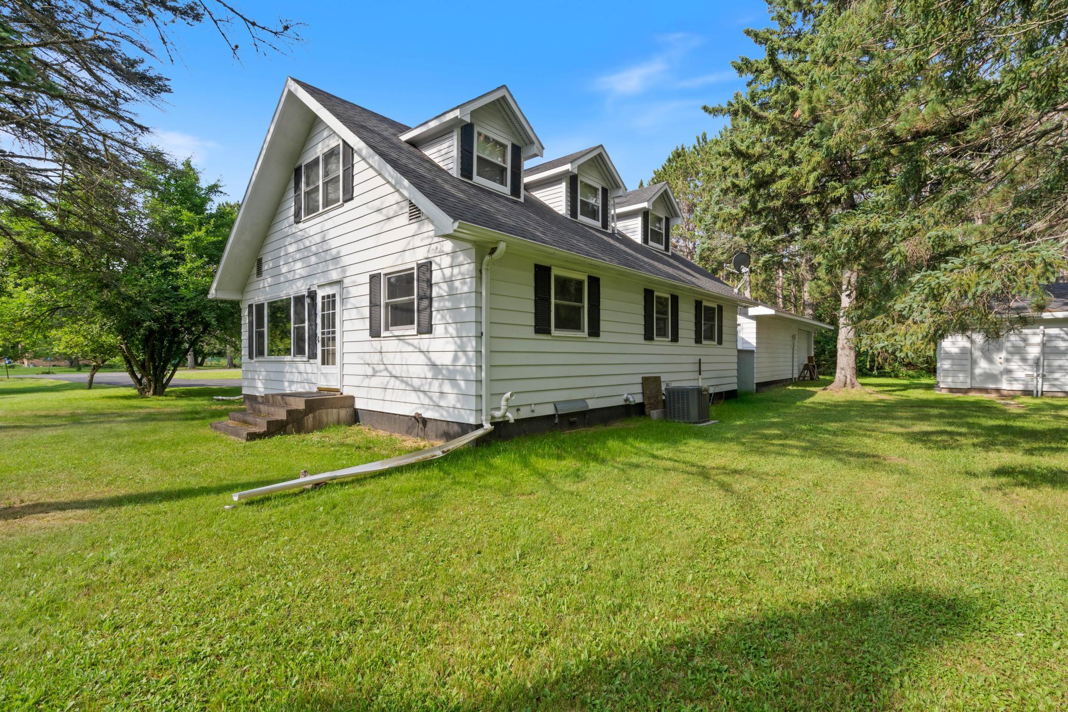 main property photo 30