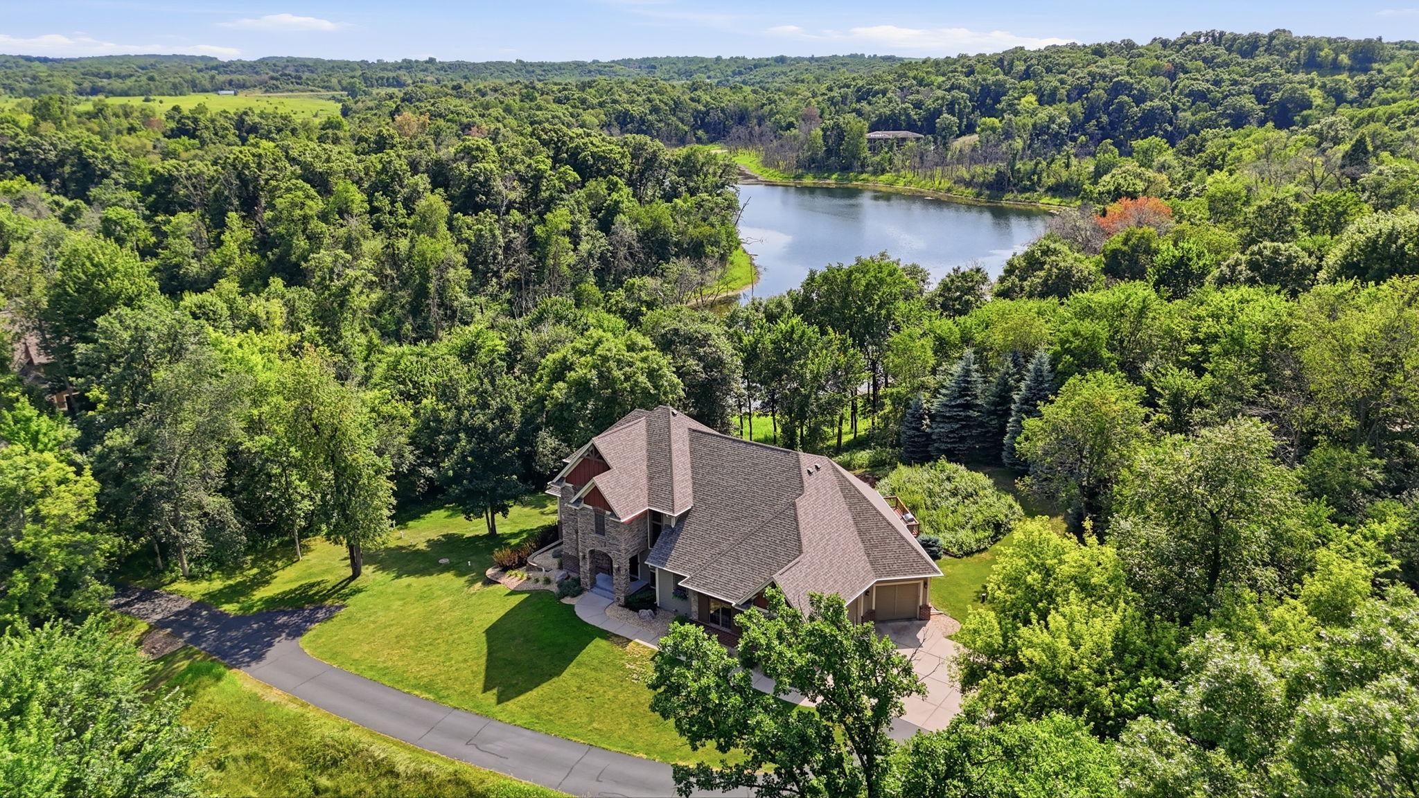 main property photo 25