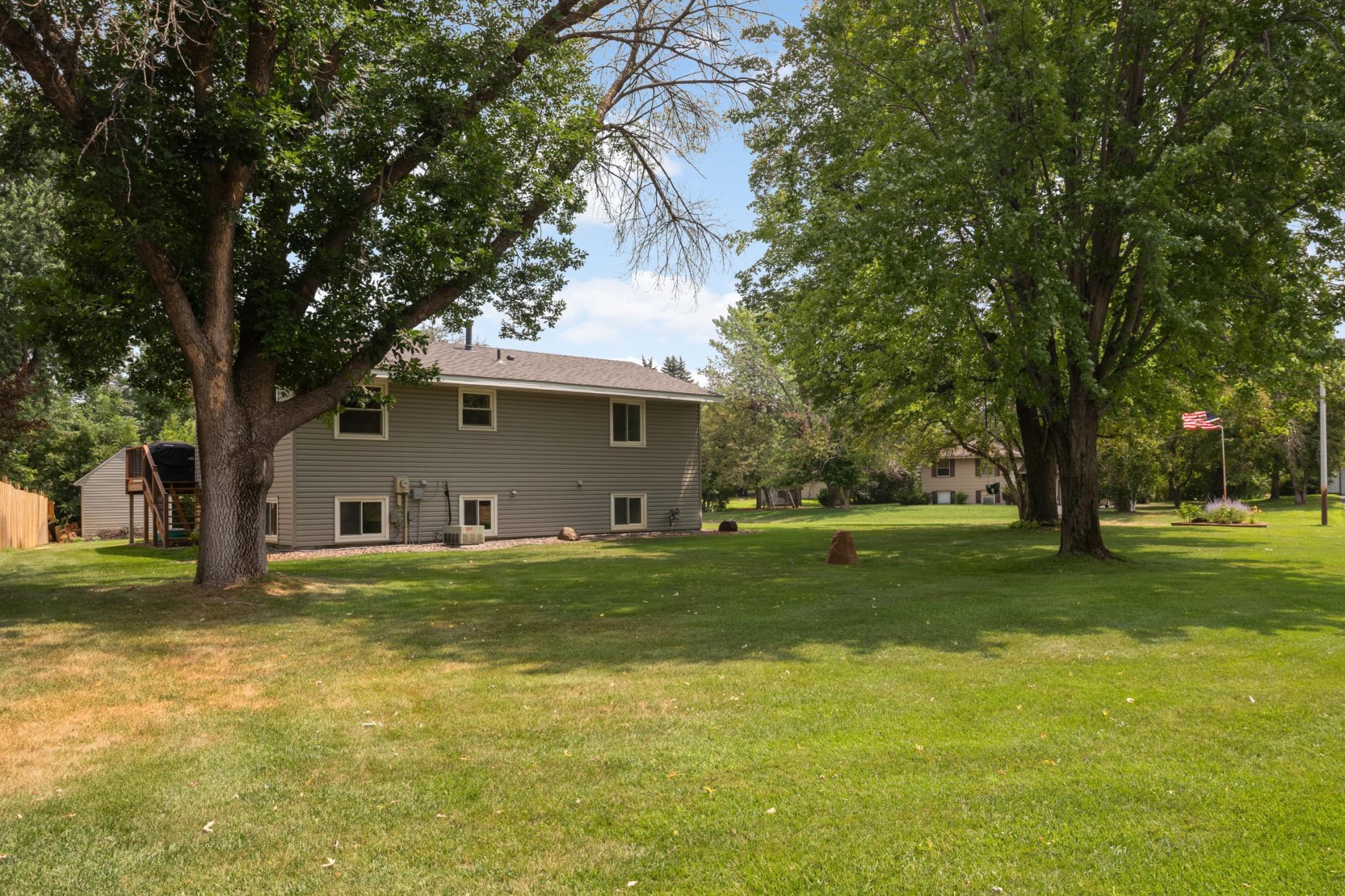 main property photo 21