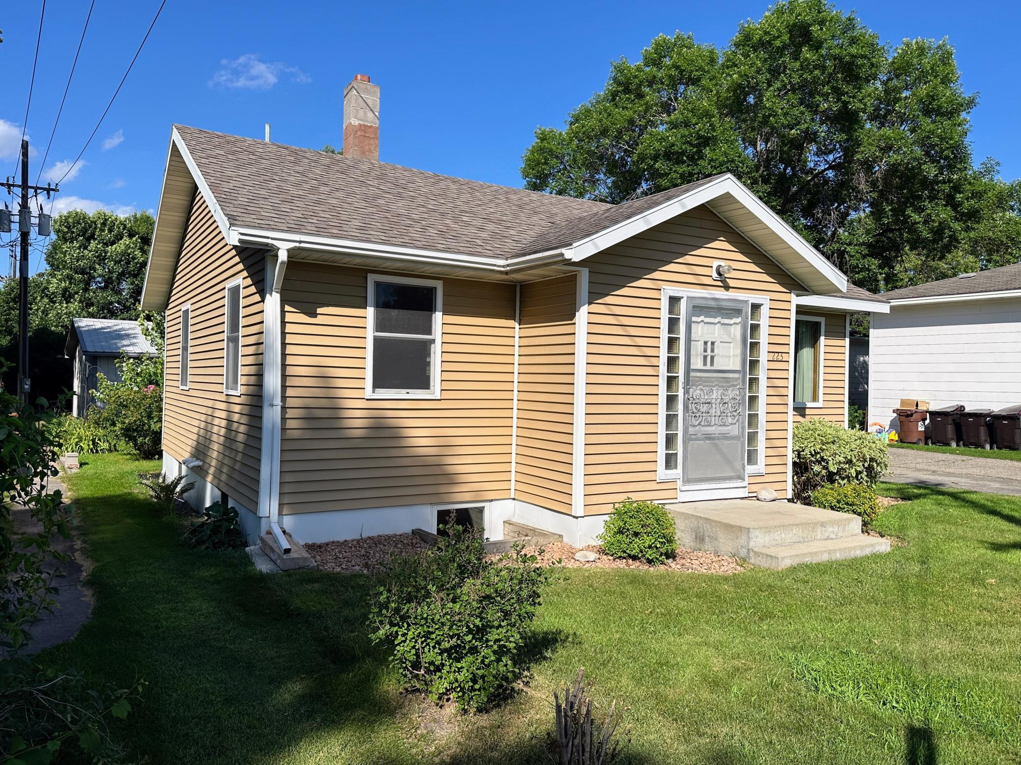 main property photo 3
