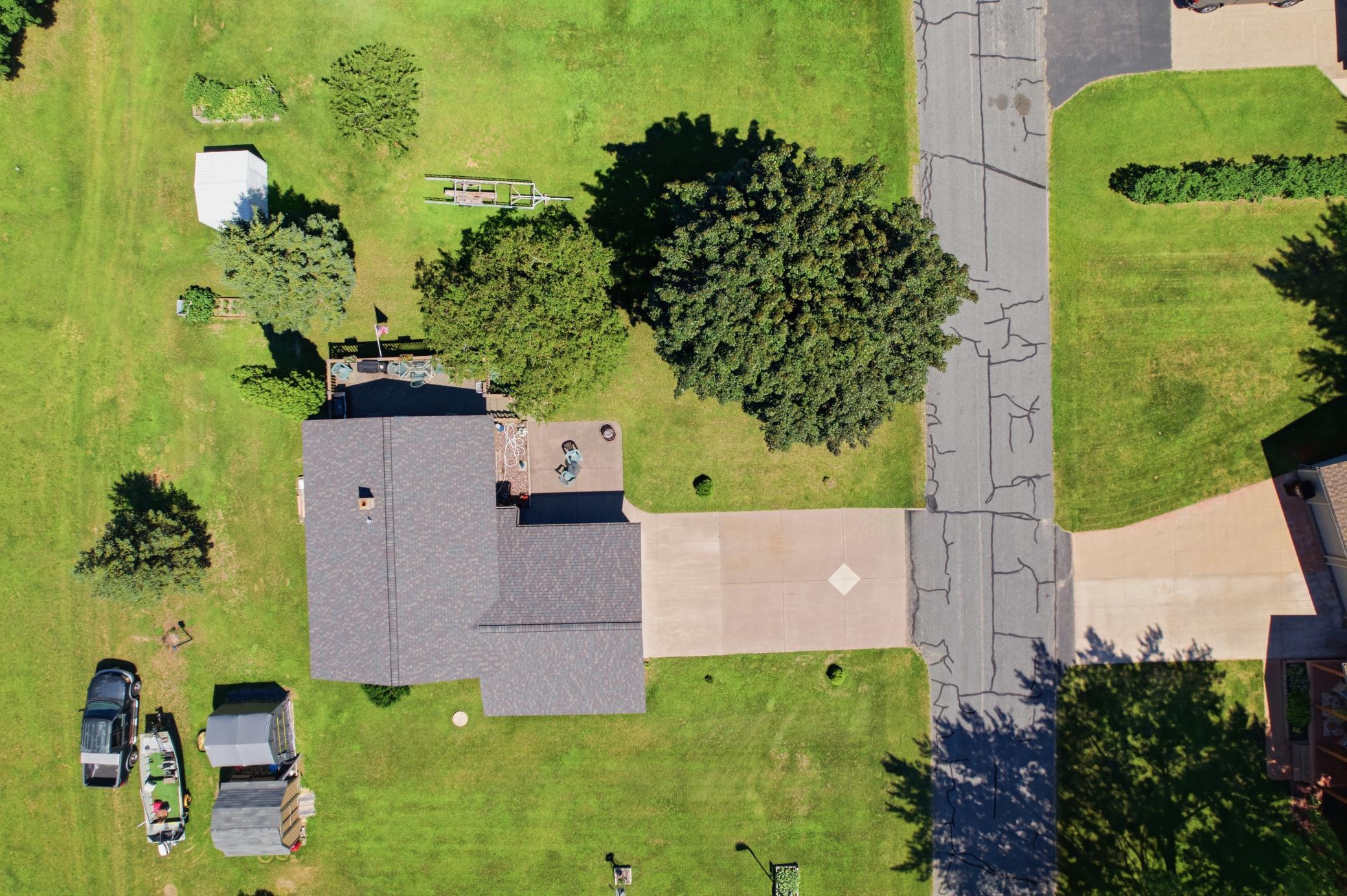 main property photo 18