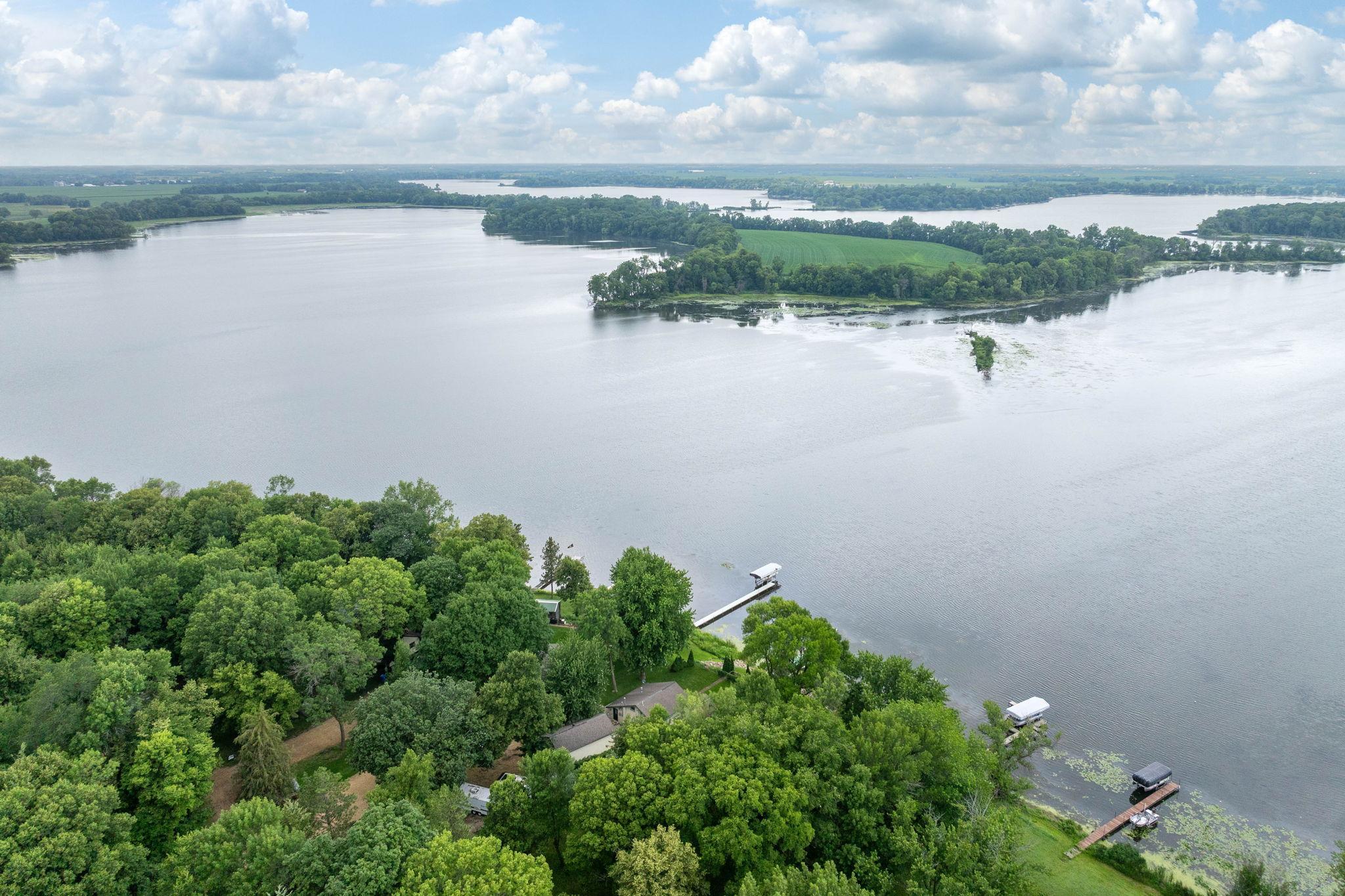 main property photo 31