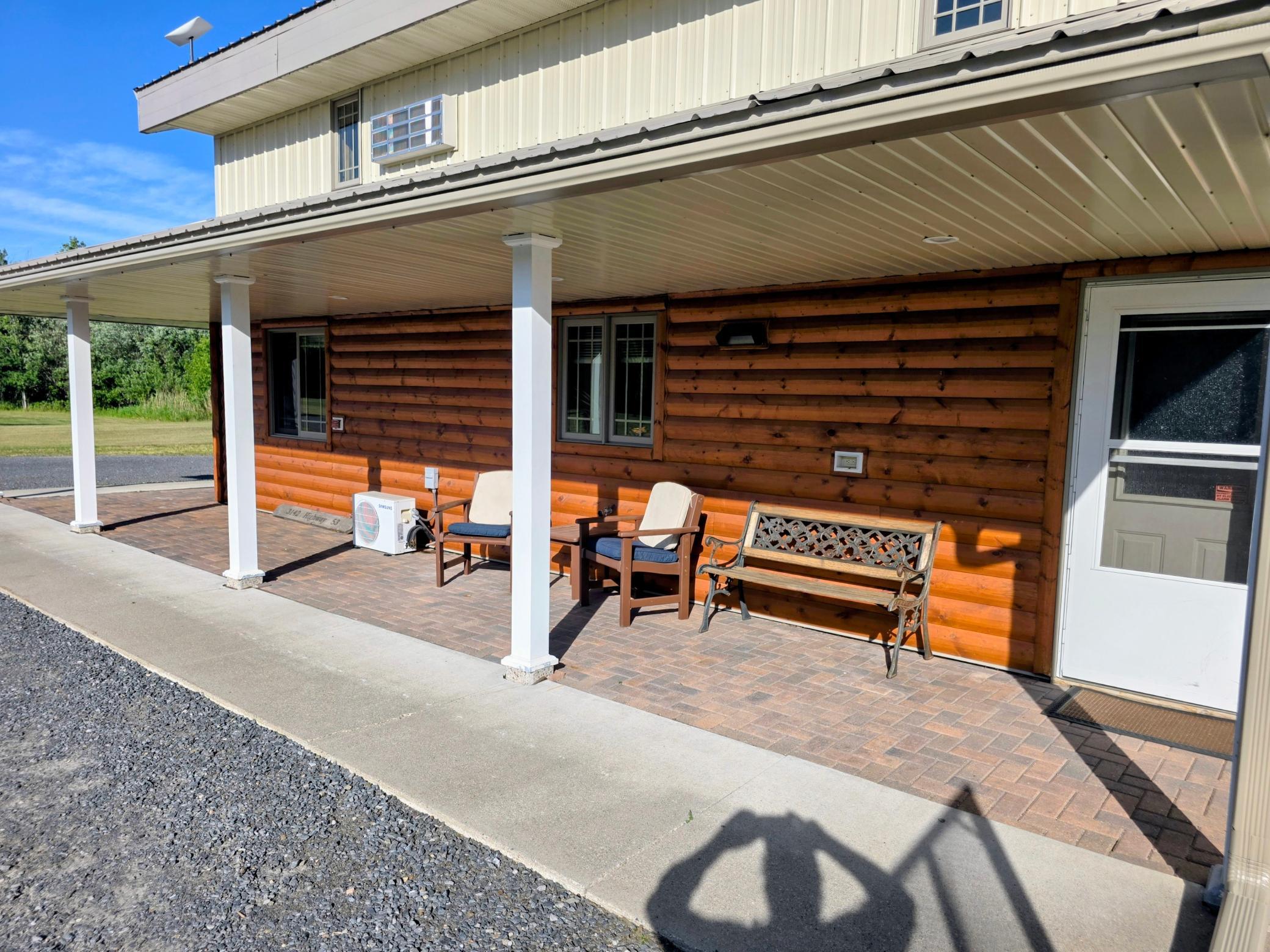 main property photo 5