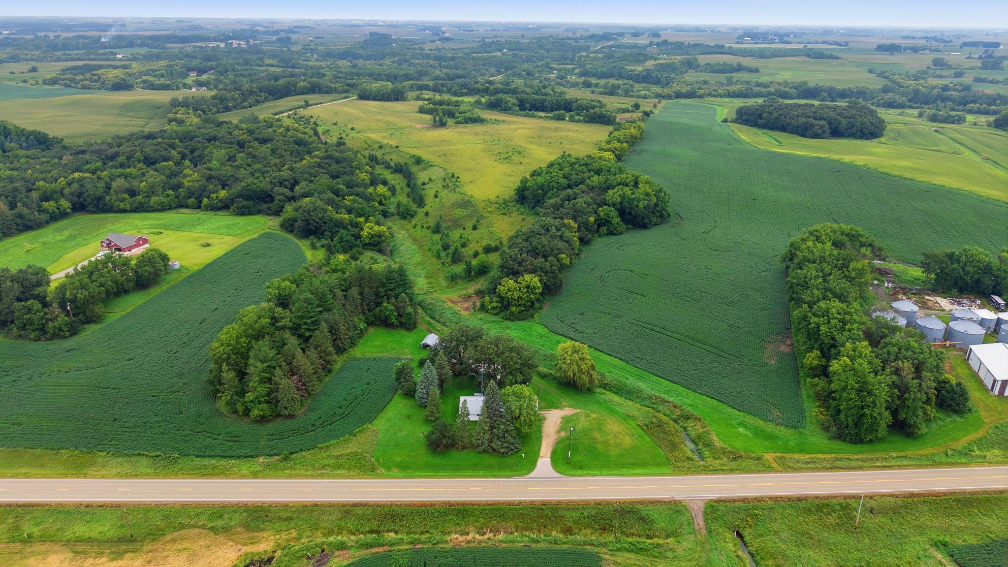 main property photo 33