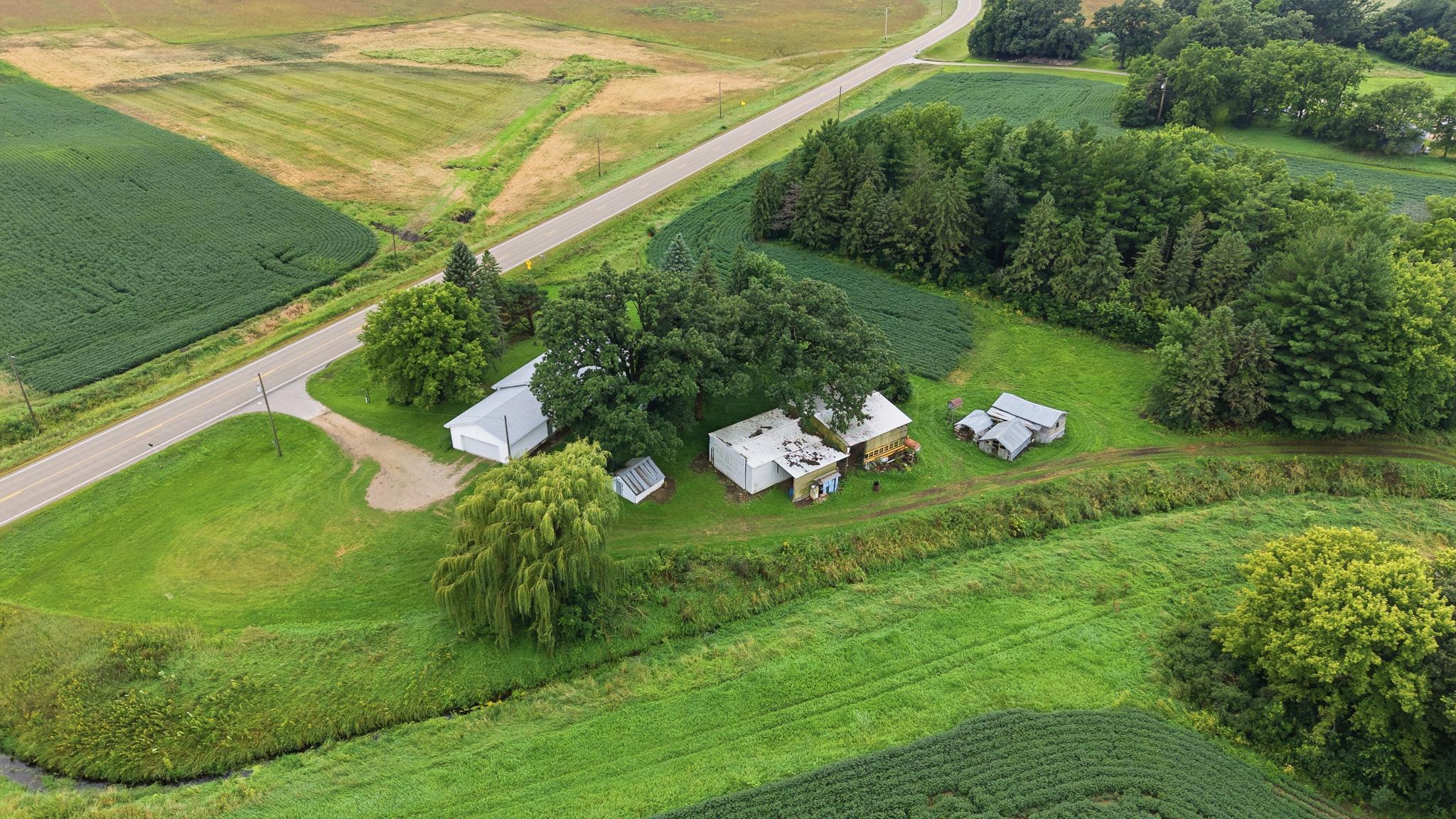 main property photo 39