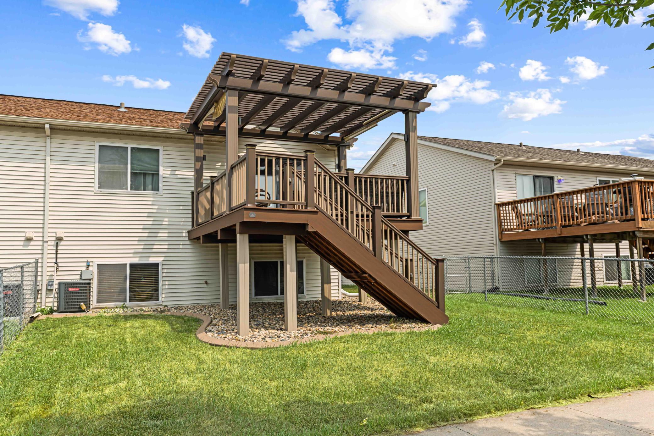 main property photo 37