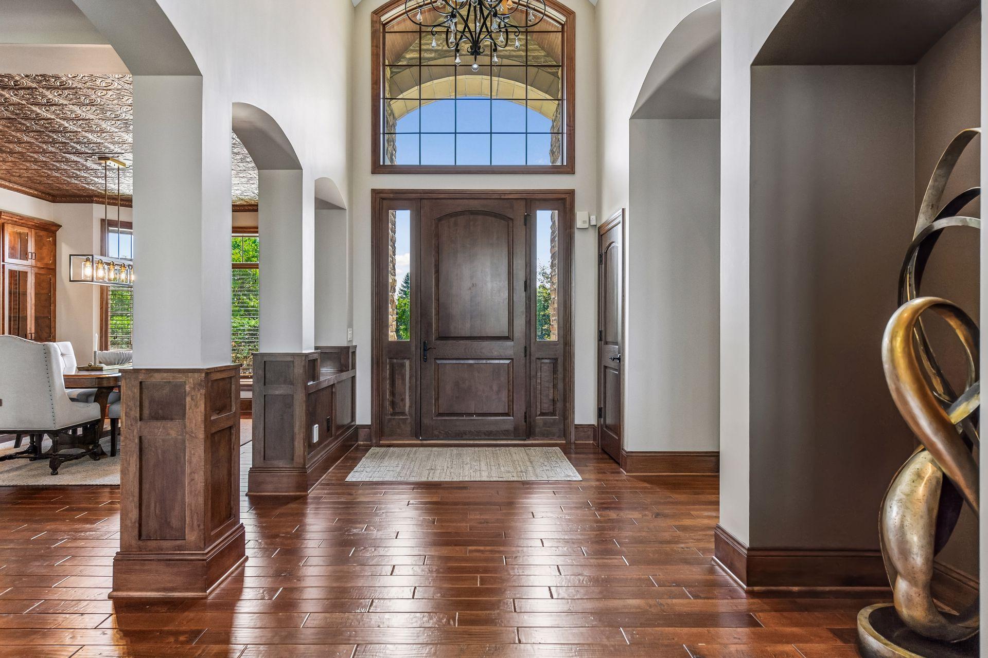 main property photo 14
