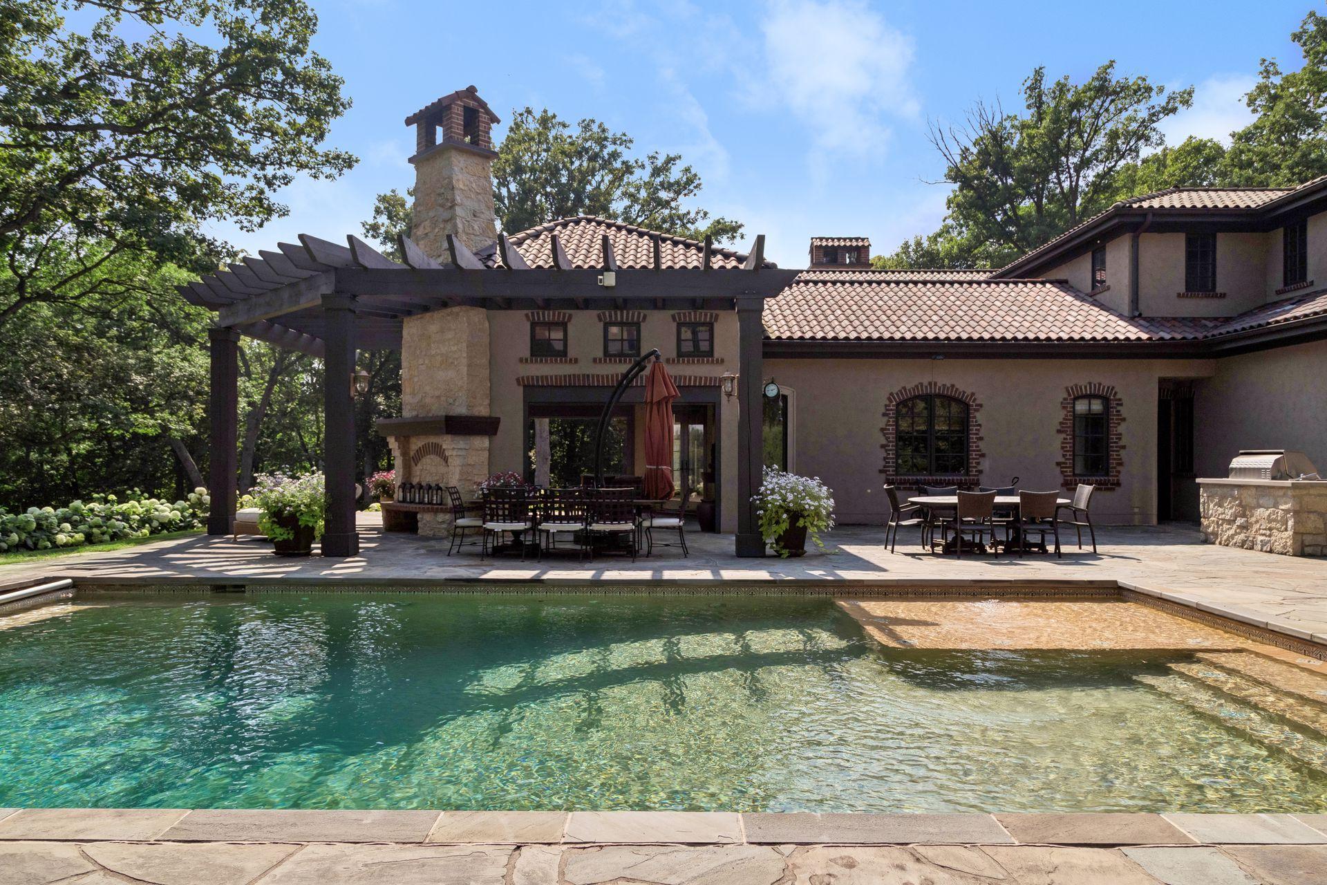 main property photo 83