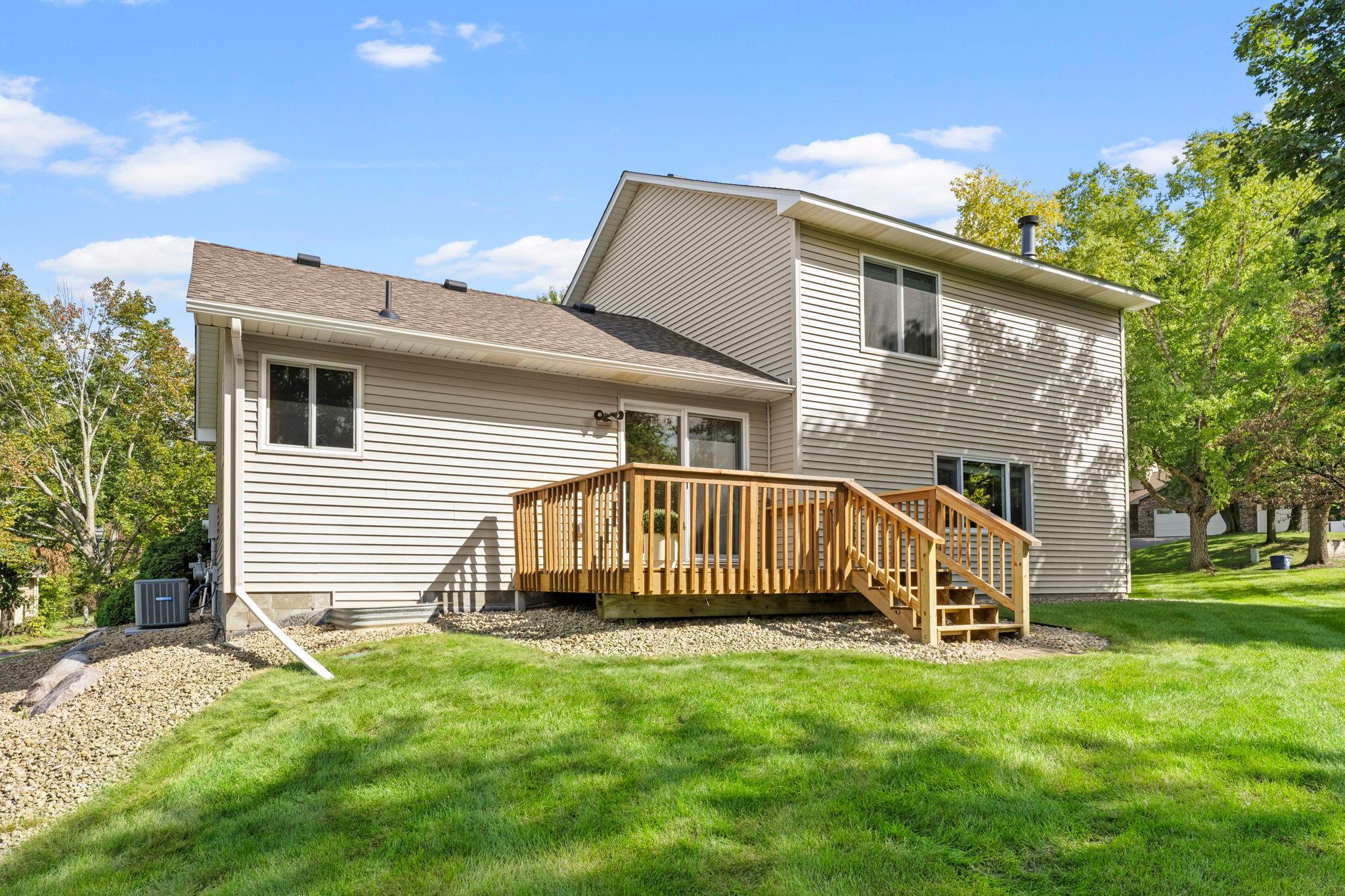 main property photo 15