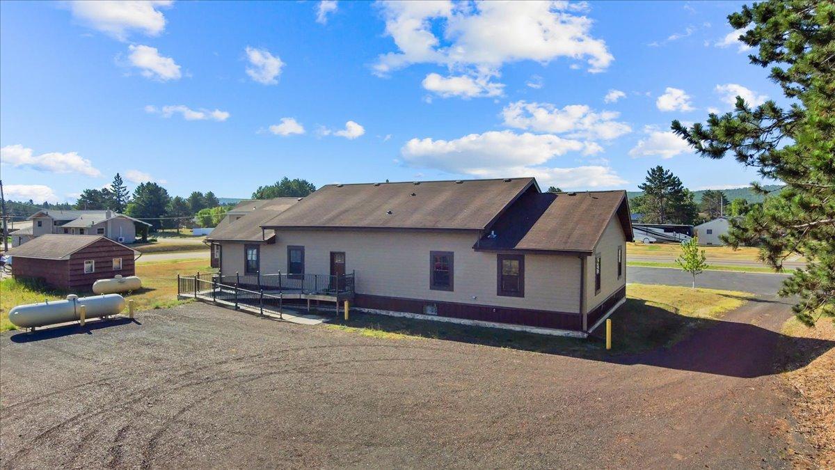 main property photo 44