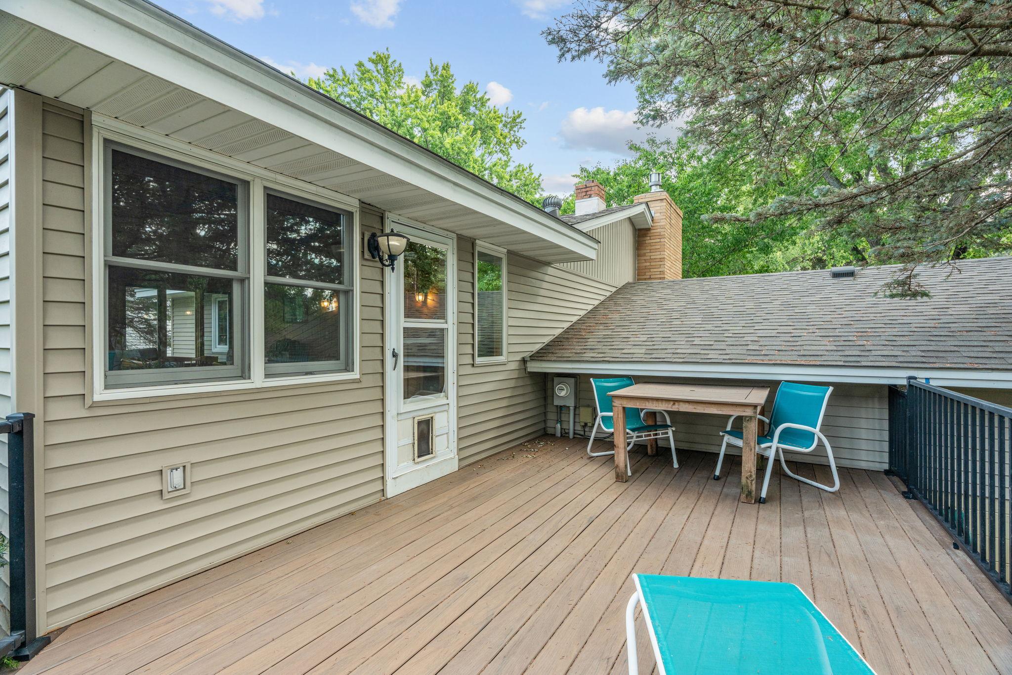 main property photo 23