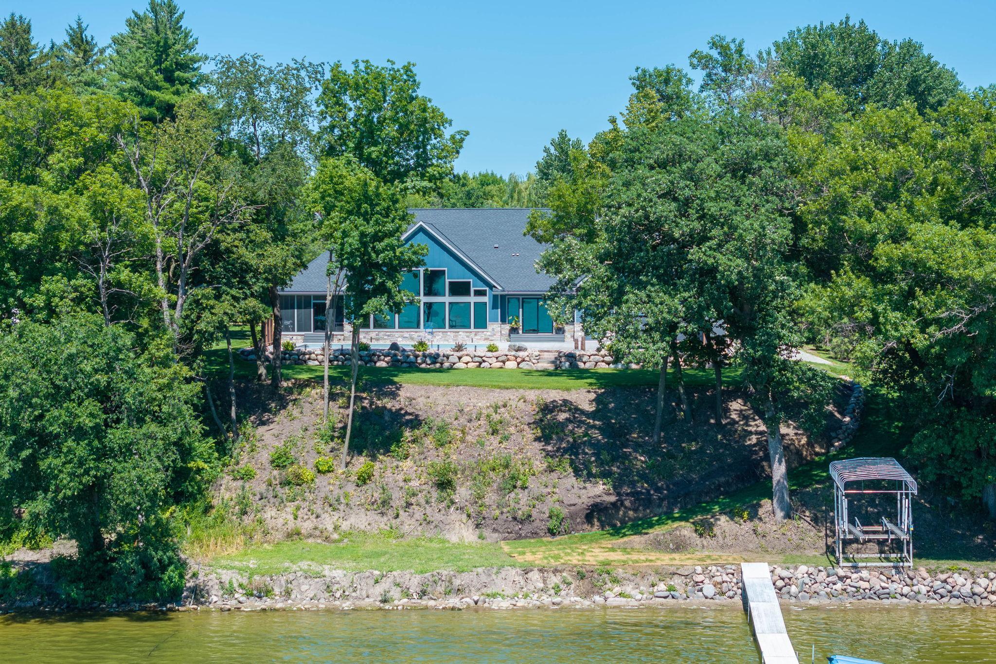 main property photo 52