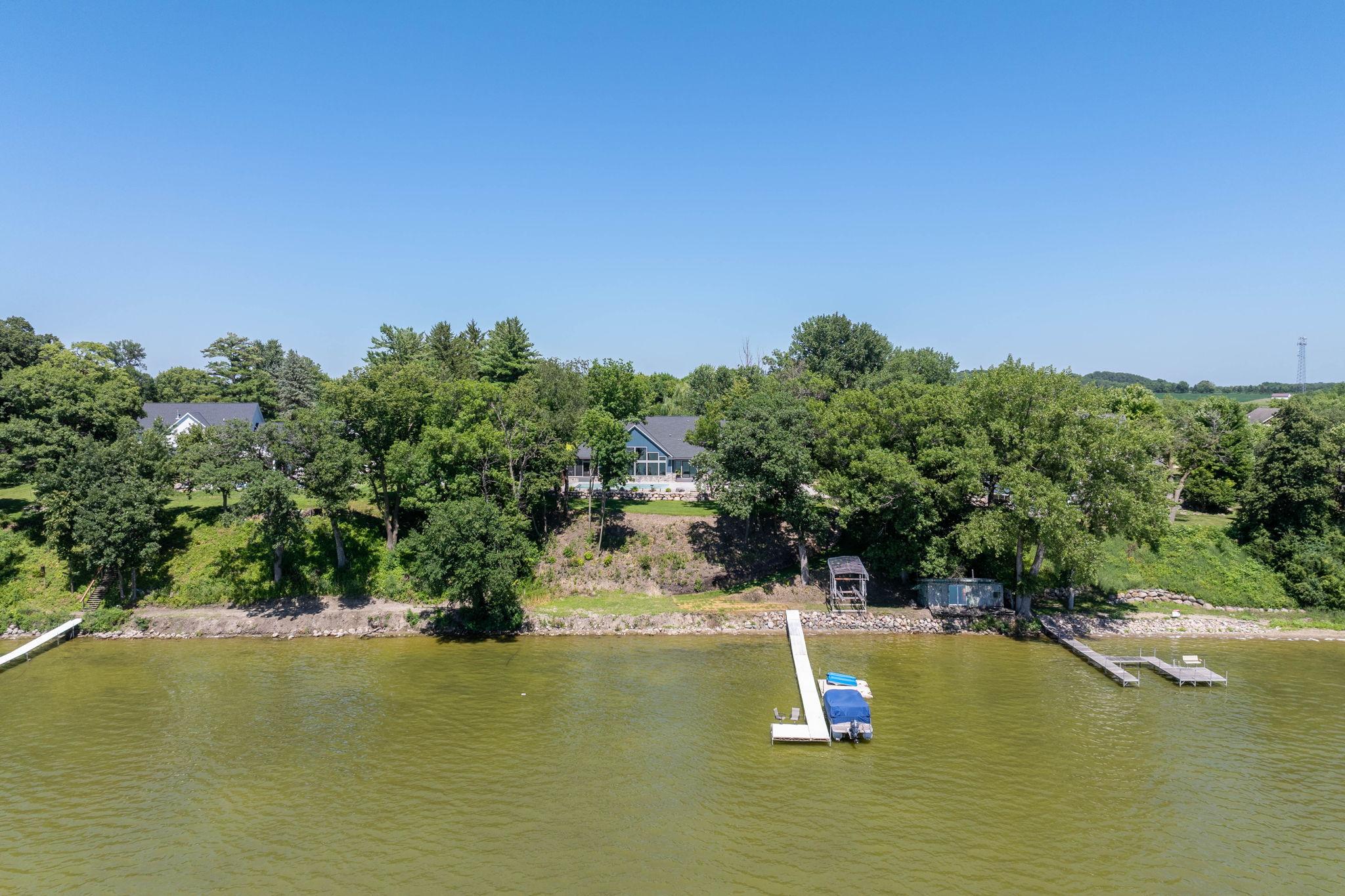 main property photo 54