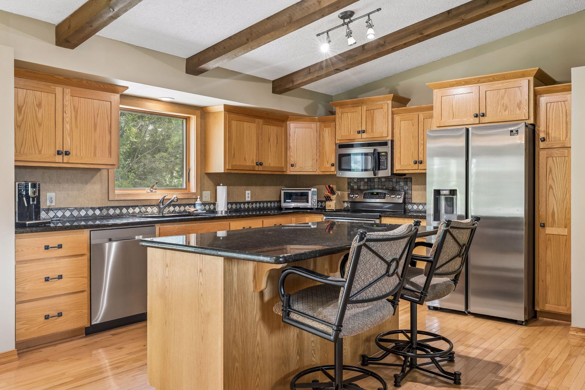 main property photo 14