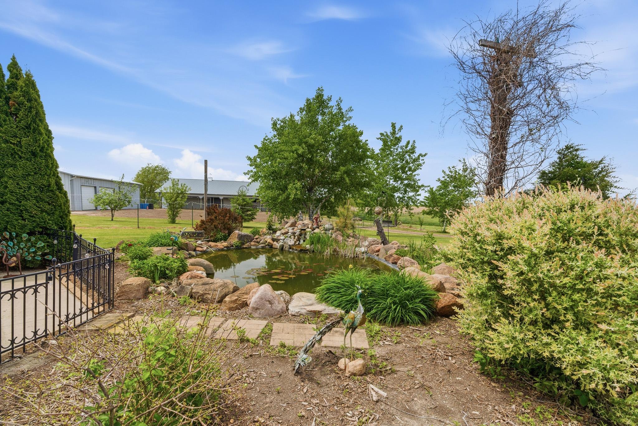 main property photo 20