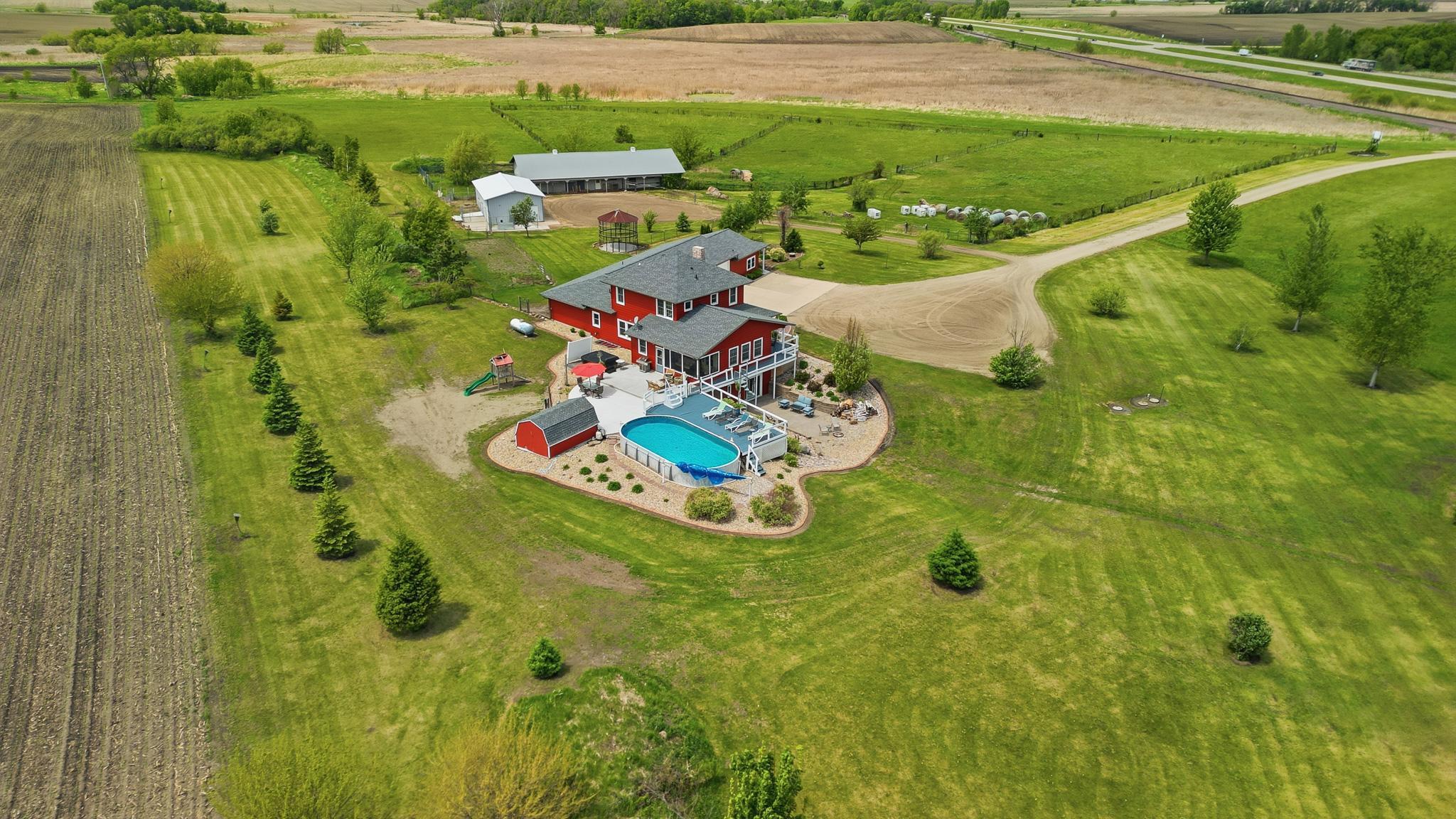 main property photo 98