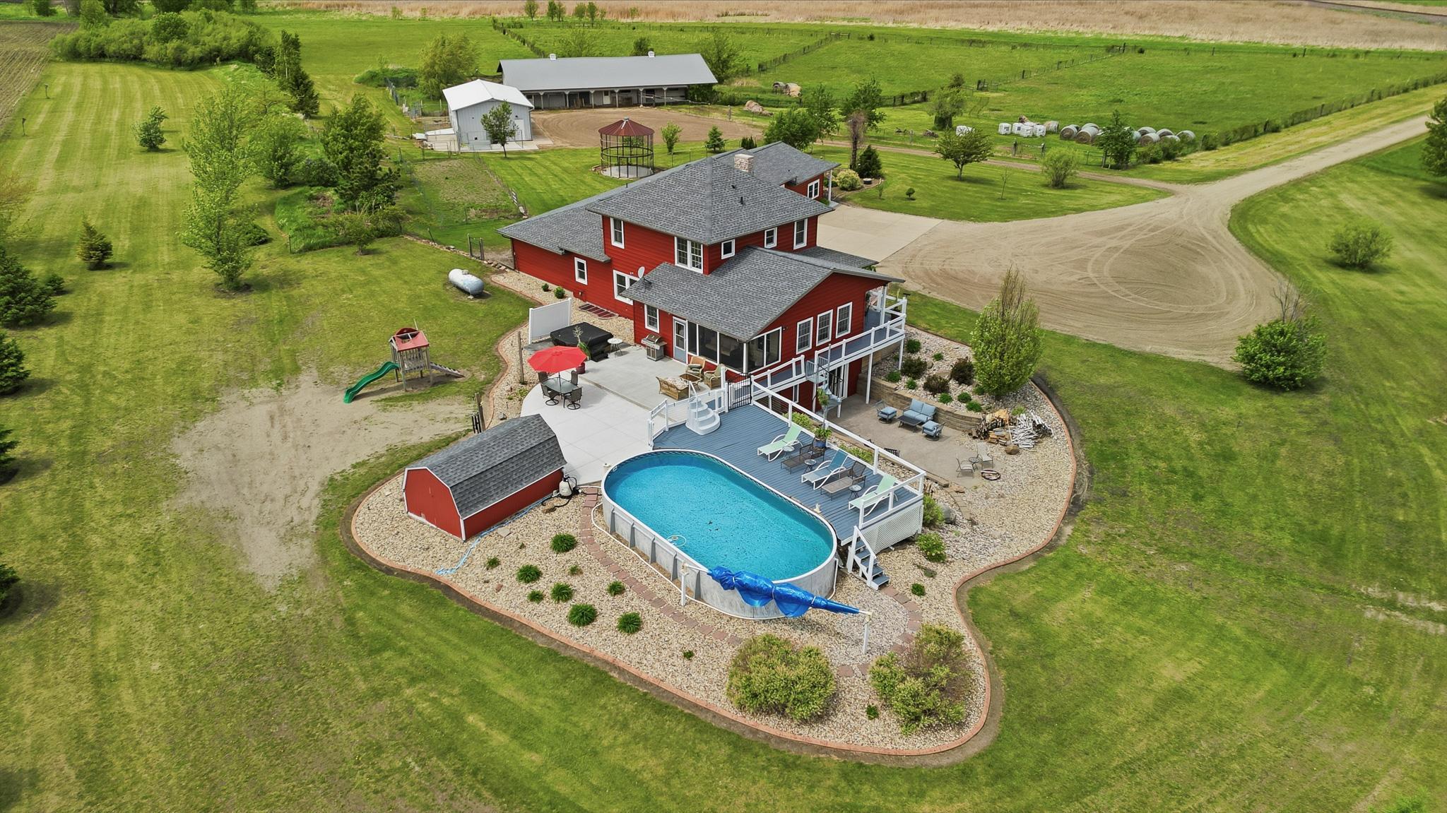 main property photo 99