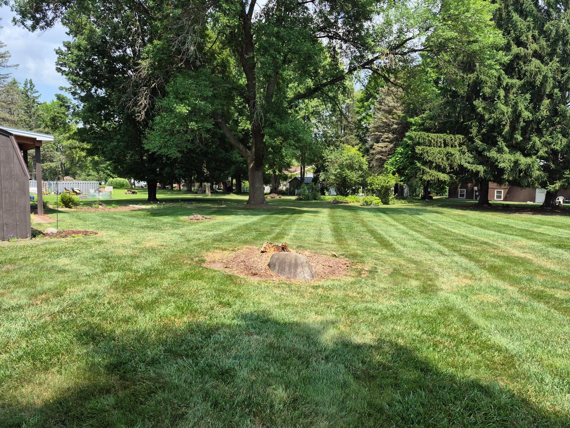 main property photo 23