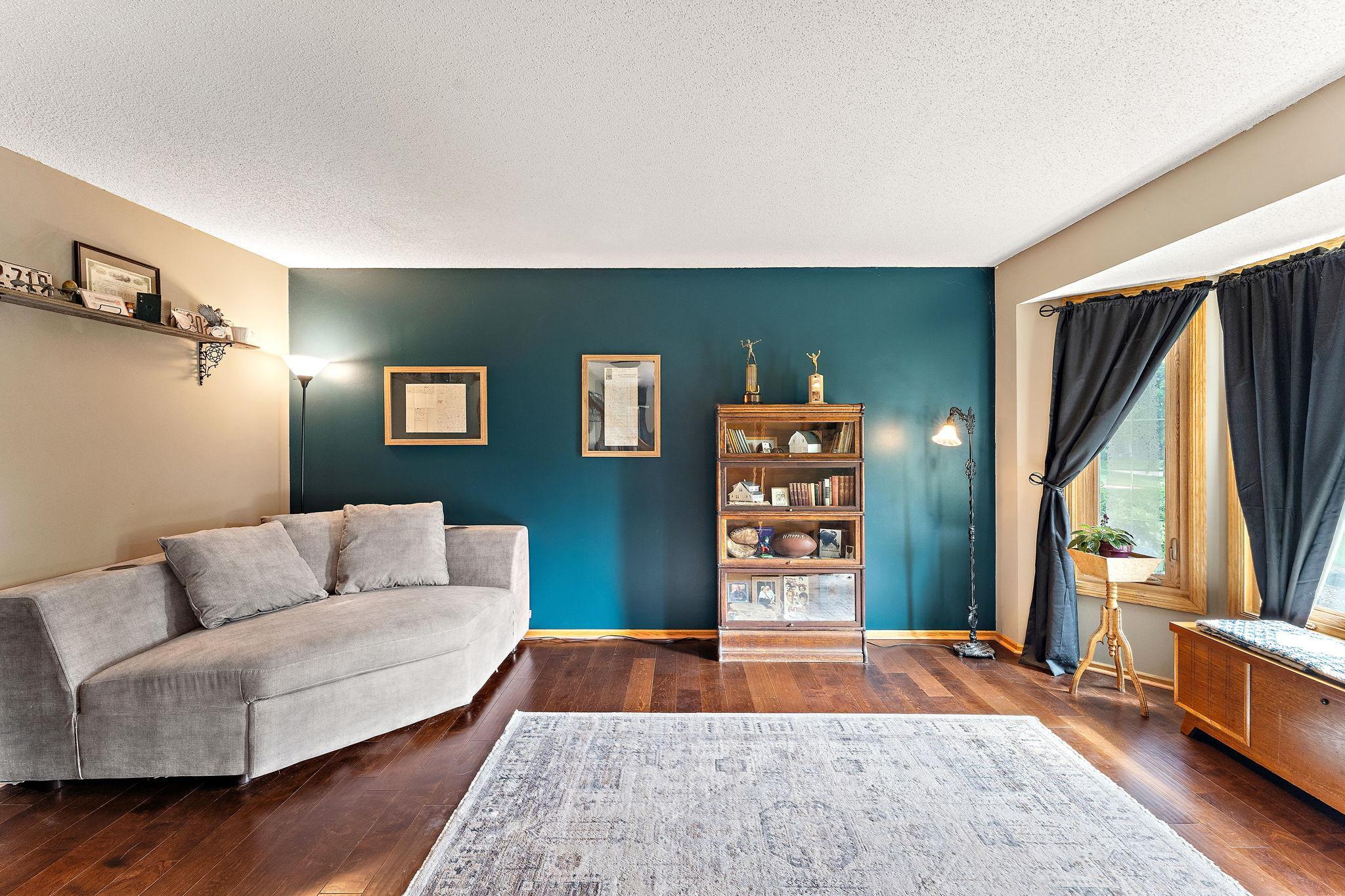 main property photo 10