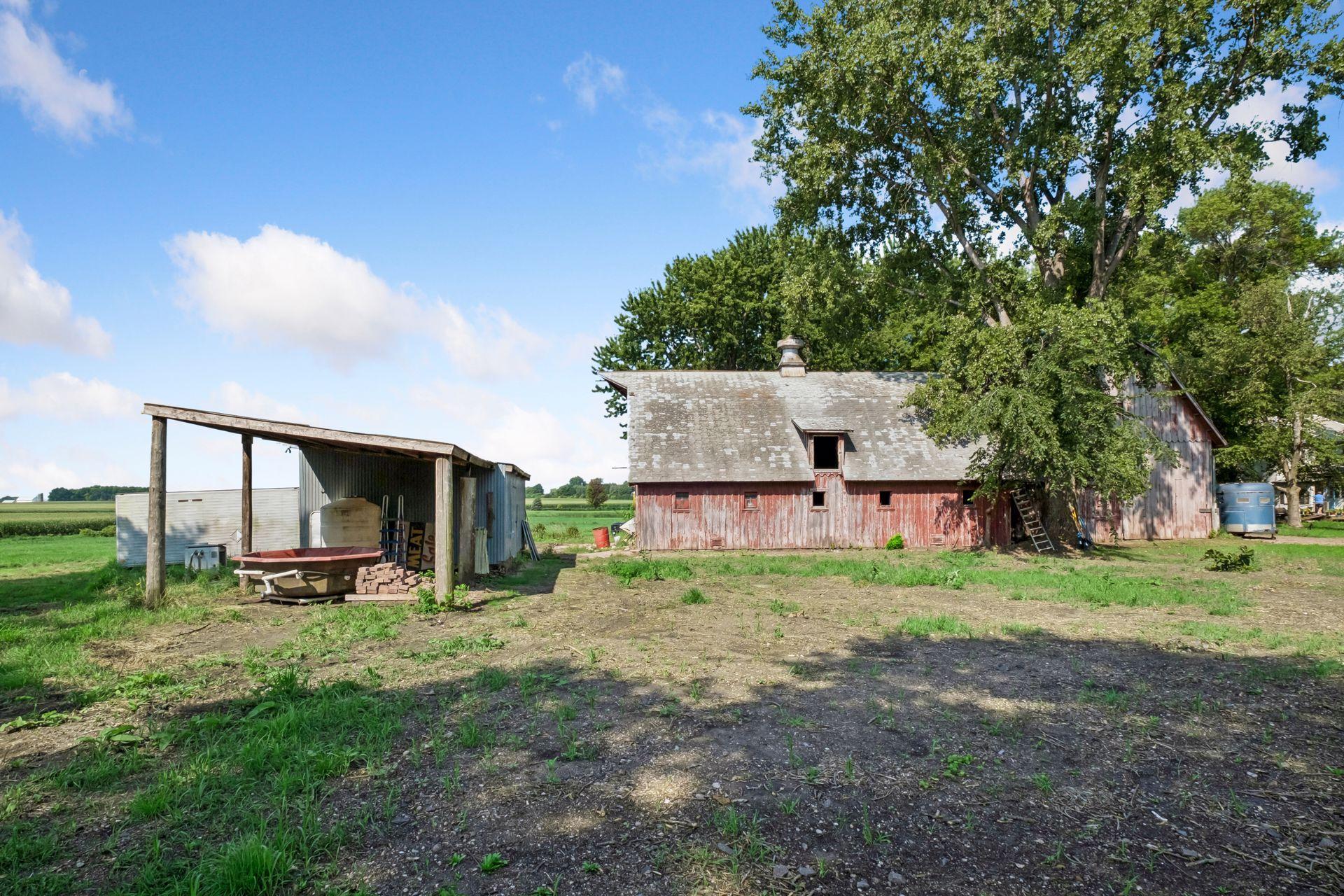 main property photo 19
