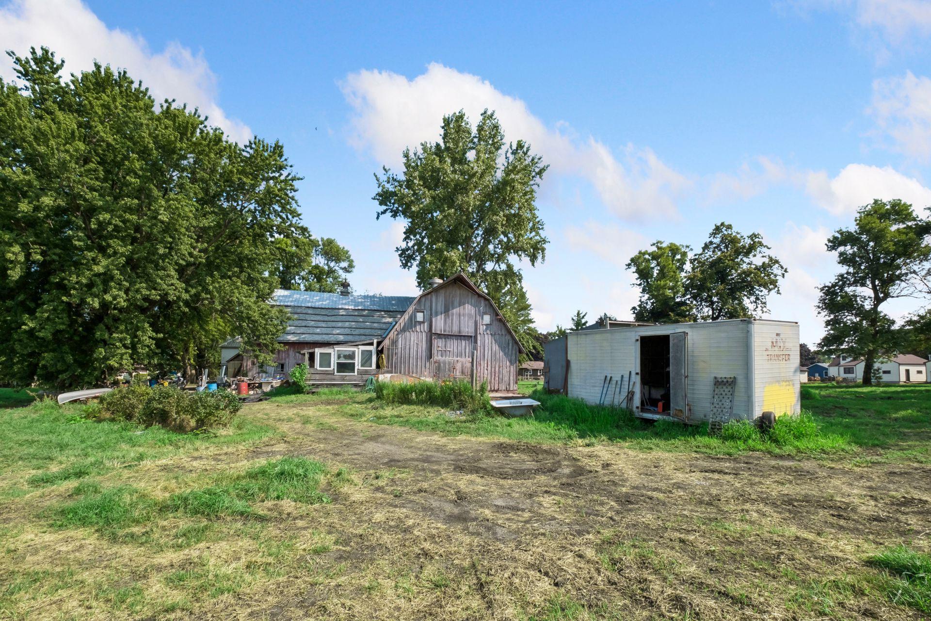 main property photo 22