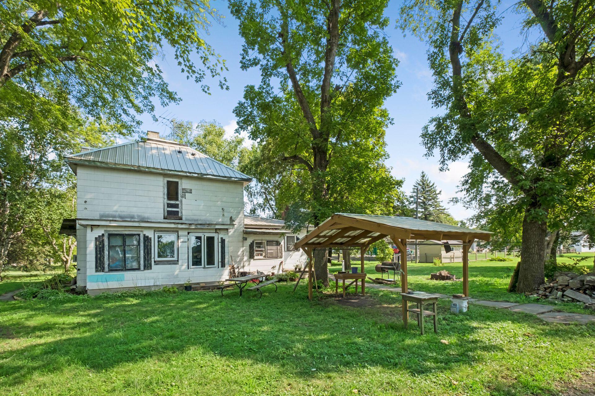 main property photo 26