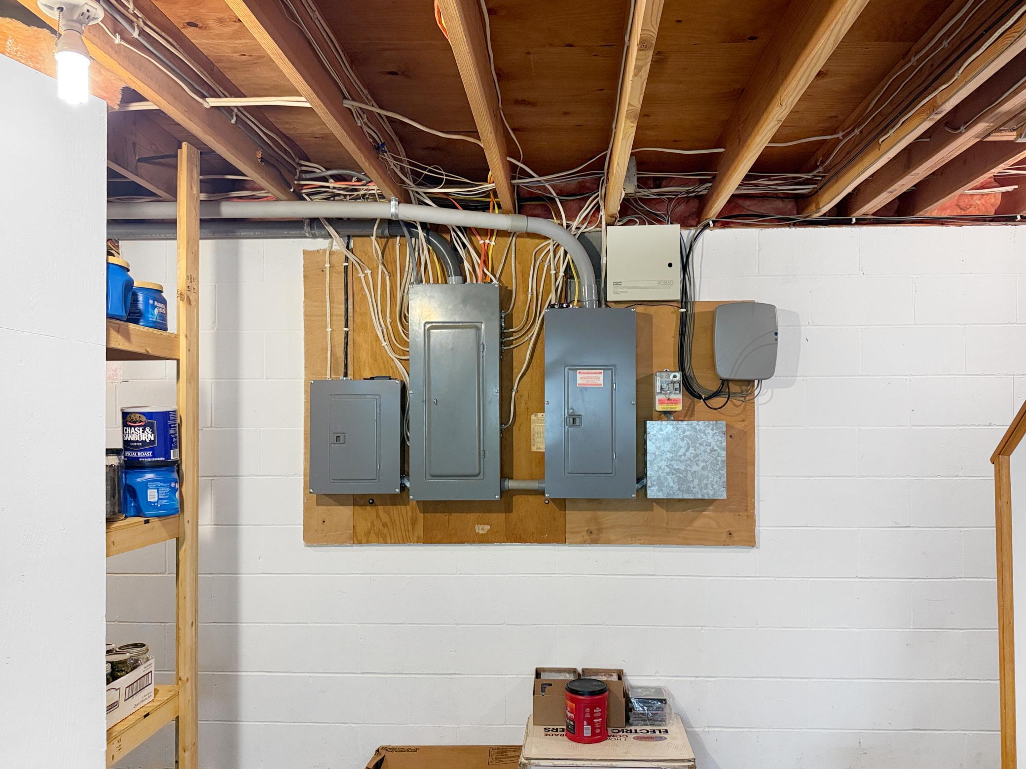 main property photo 41